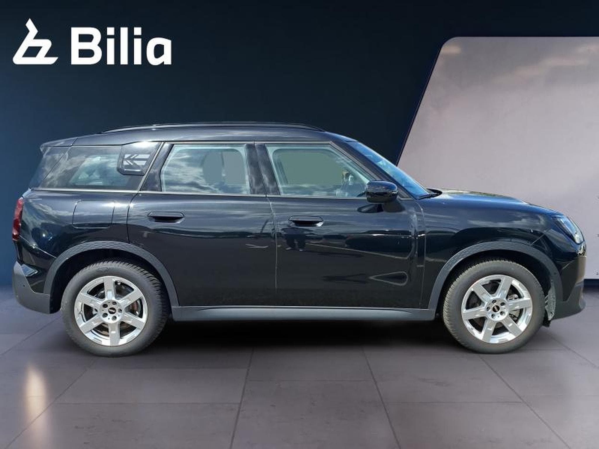 MINI Countryman Countryman C (2025) - Photo 3