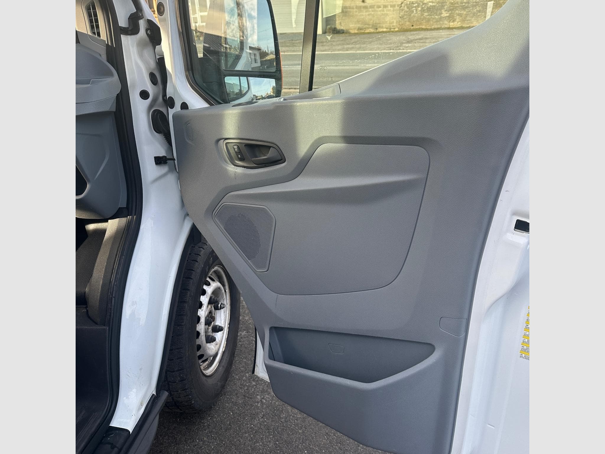 Ford Transit transit 350 dépanneuse porte voiture2,2 l 125 ch (2016) - Photo 14