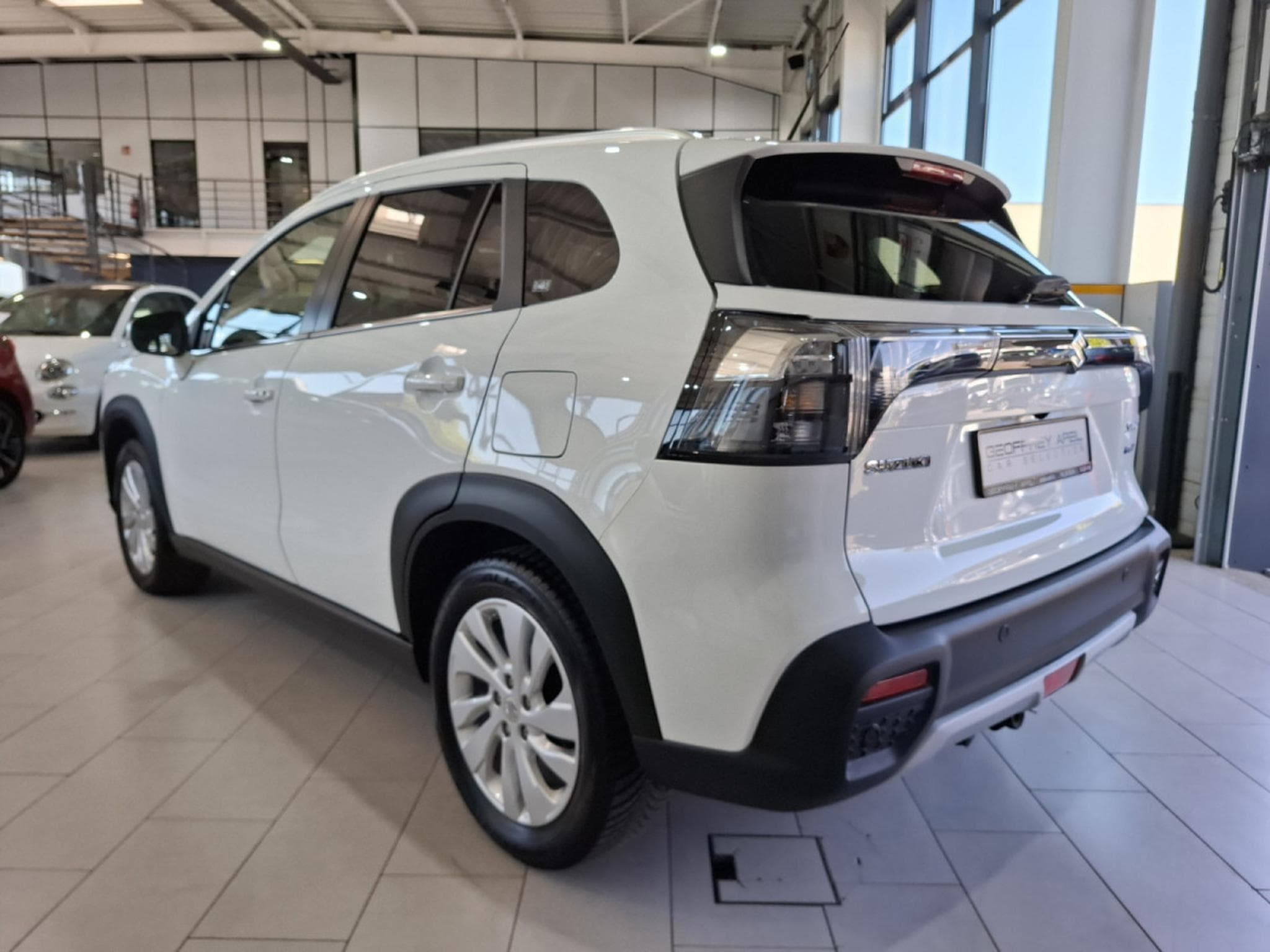 Suzuki S-Cross 1.4 TURBO HYBRID,1 HAND, CAMERA, CLIMA  AUTO, CARPLAY, ALU 1 (2023) - Foto 2