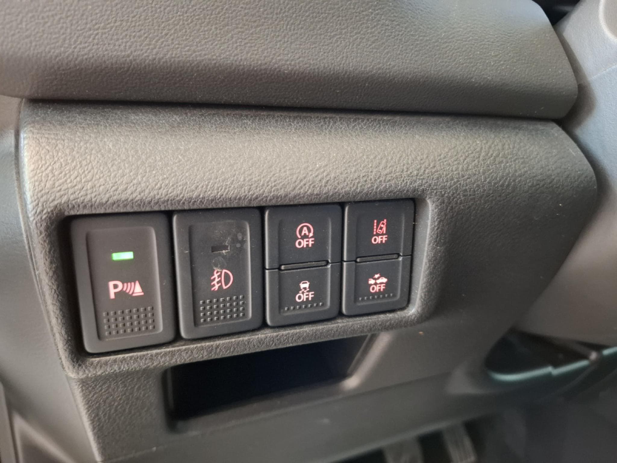 Suzuki S-Cross 1.4 TURBO HYBRID,1 HAND, CAMERA, CLIMA  AUTO, CARPLAY, ALU 1 (2023) - Foto 6