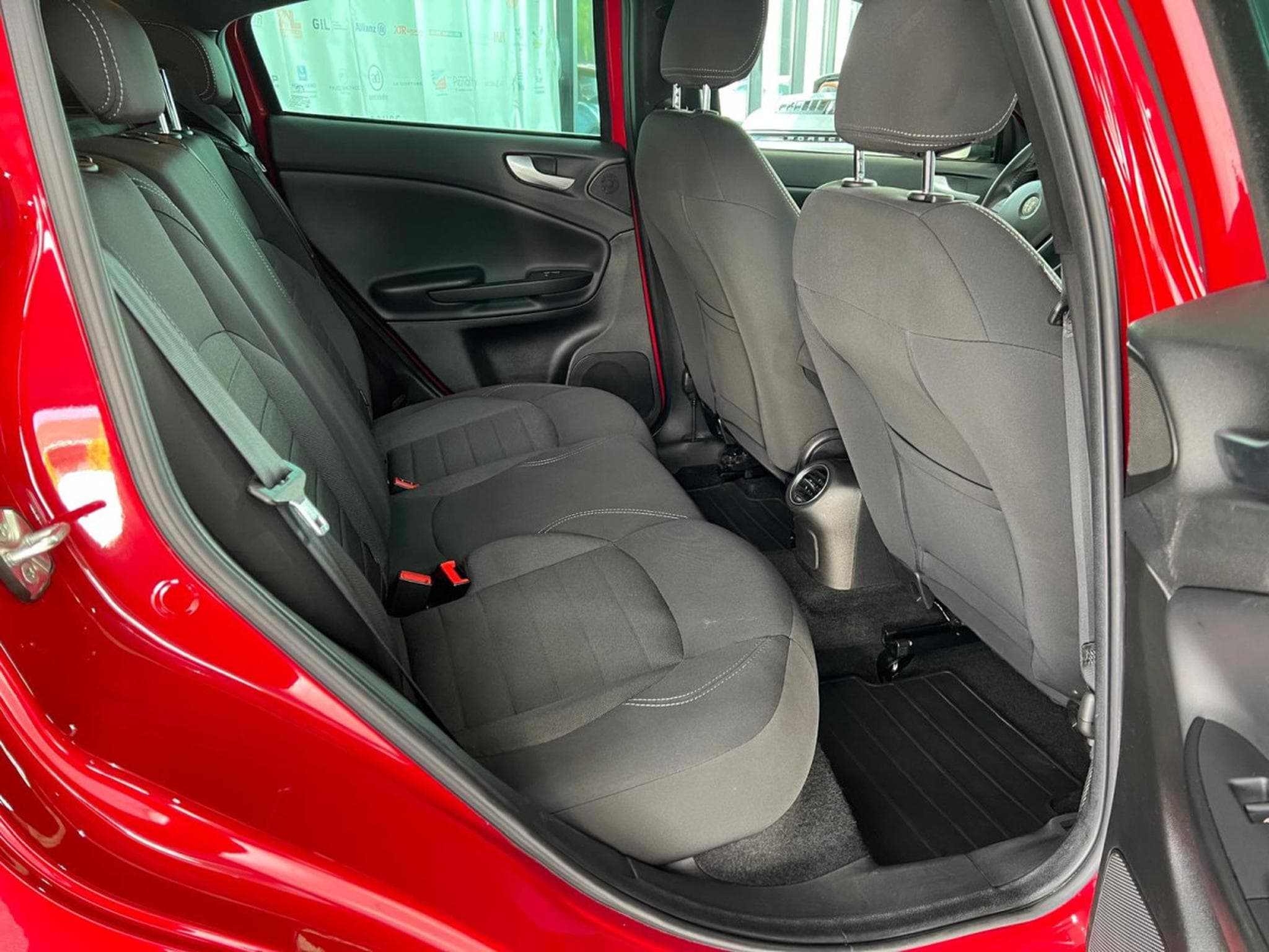 Alfa-Romeo Giulietta 1.4 SPORT 120 , 1HAND, CARPLAY, CAMERA, LED, GARANTIE (2019) - Foto 9