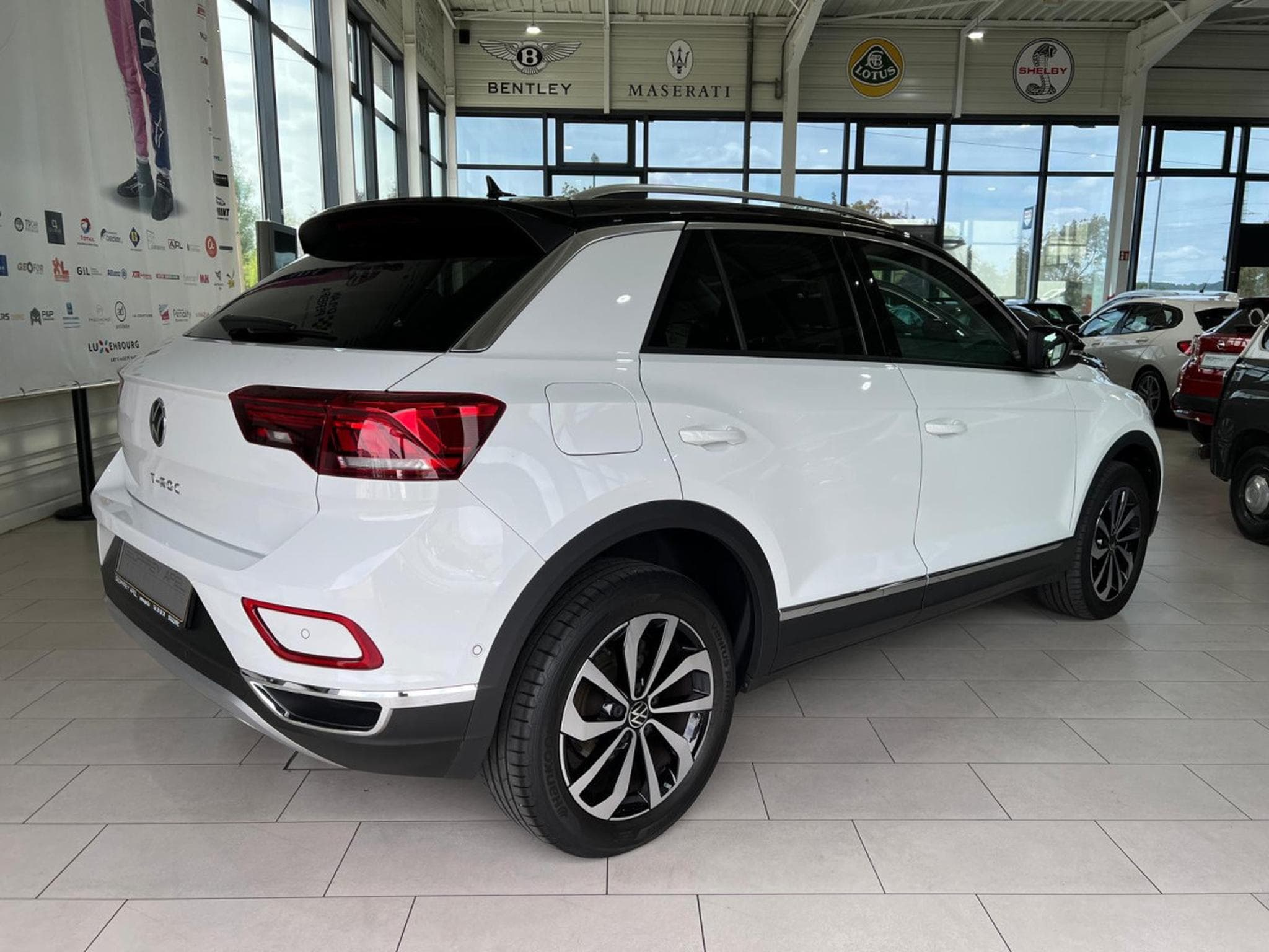VW T-Roc 1.5 TSI 150 DSG STYLE,1 HAND,VIRTUAL,KAMERA,NAVI,CARPLAY,LED (2022) - Foto 2
