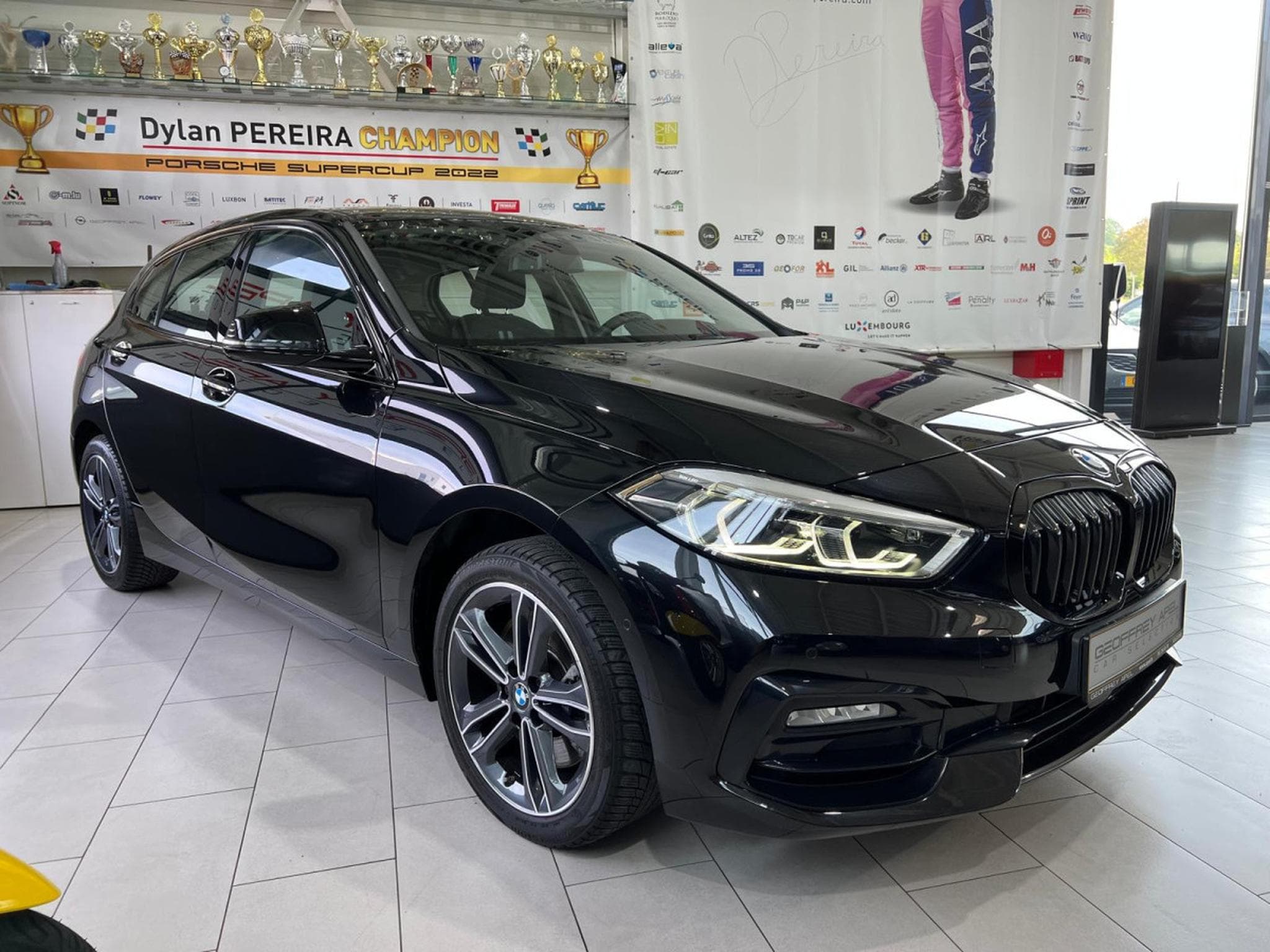 BMW 120 i SPORT LINE PAKET, CUIR, NAVI, CAMERA, LED, CARPLAY, VOLANT (2022) - Foto 4
