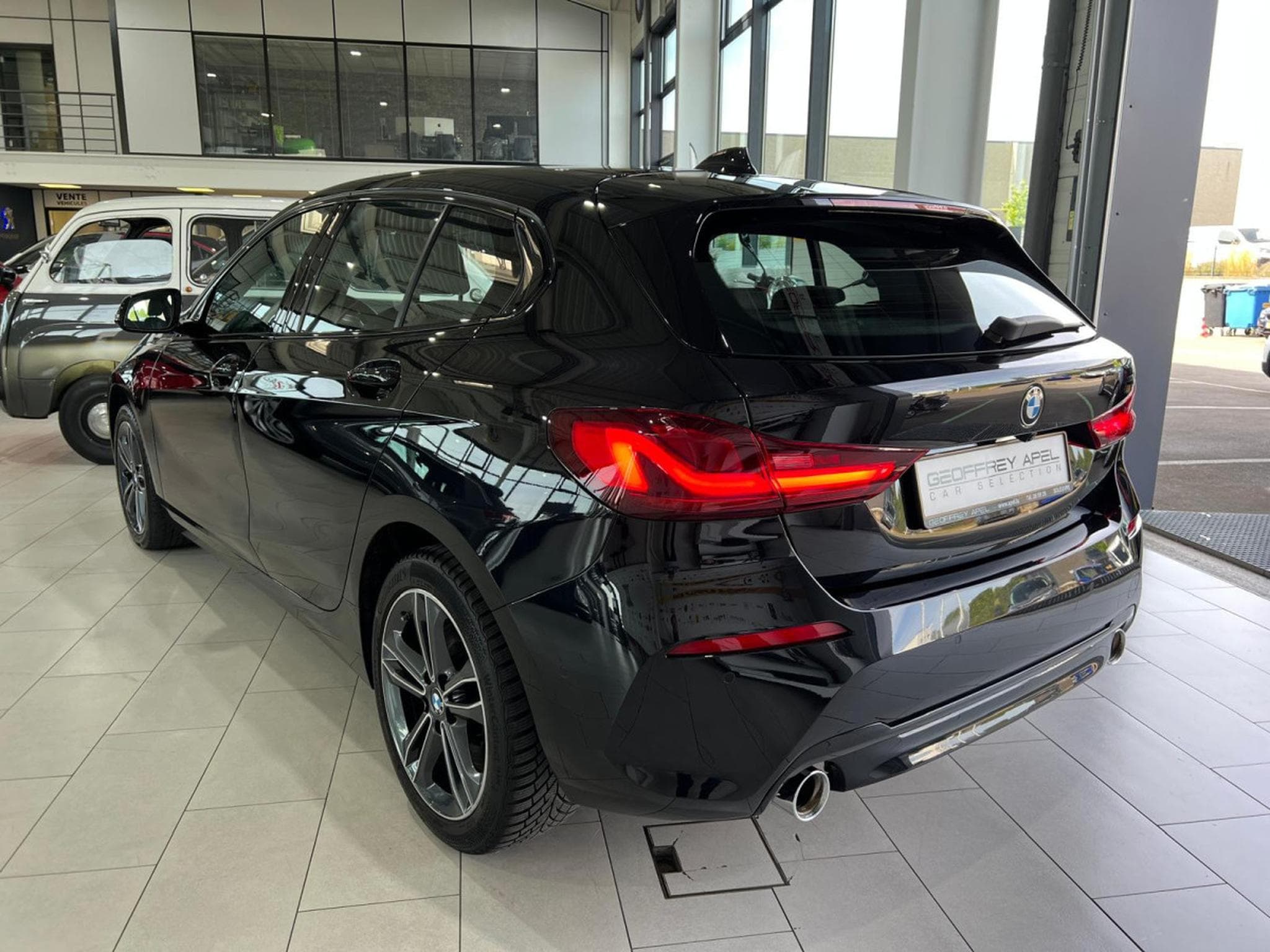 BMW 120 i SPORT LINE PAKET, CUIR, NAVI, CAMERA, LED, CARPLAY, VOLANT (2022) - Foto 3