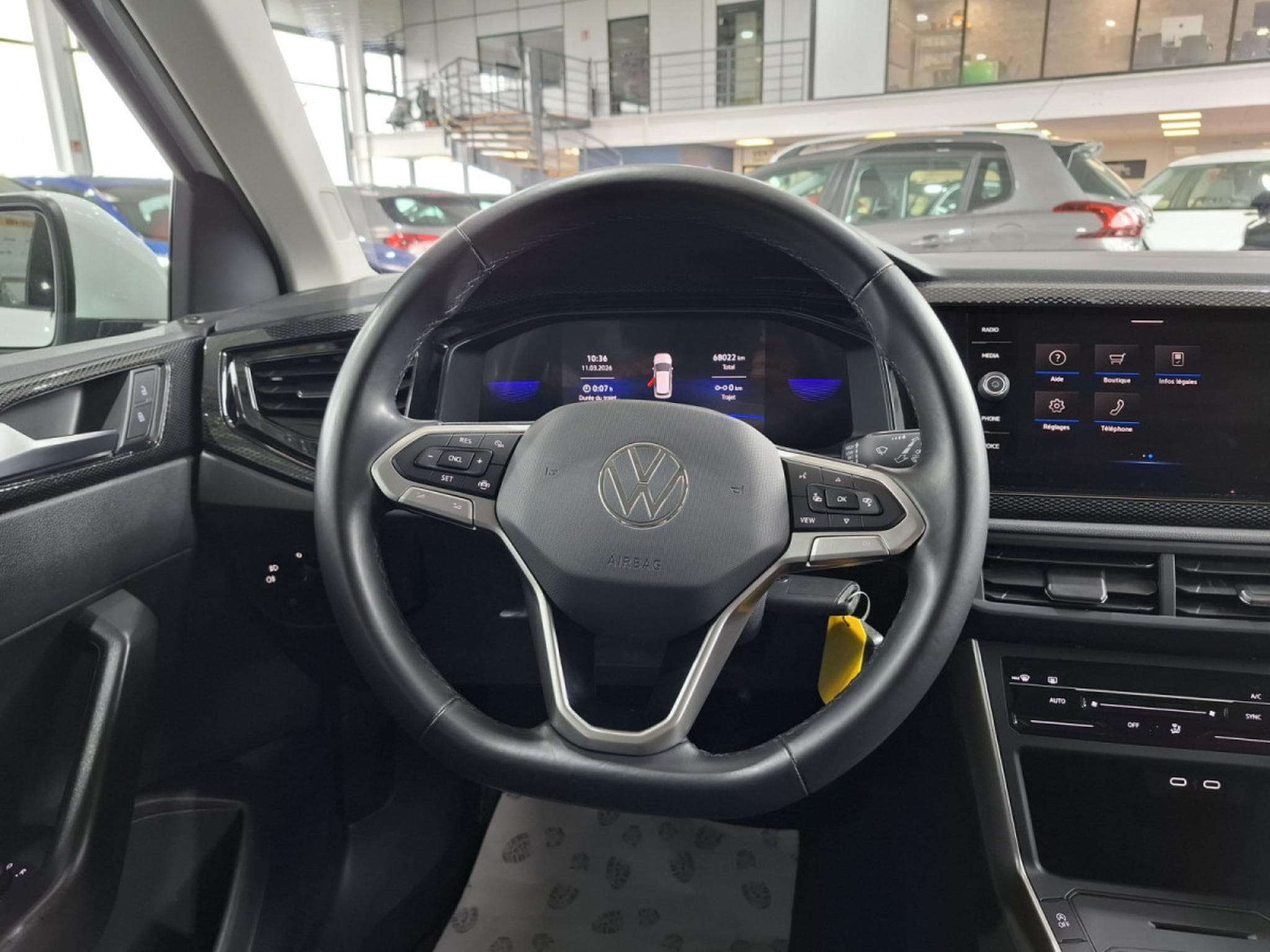VW Polo 1.0 TSI 95 LIFE, 1 HAND, DIGITAL COCKPIT, CARPLAY, NAVI, FRA (2023) - Foto 16