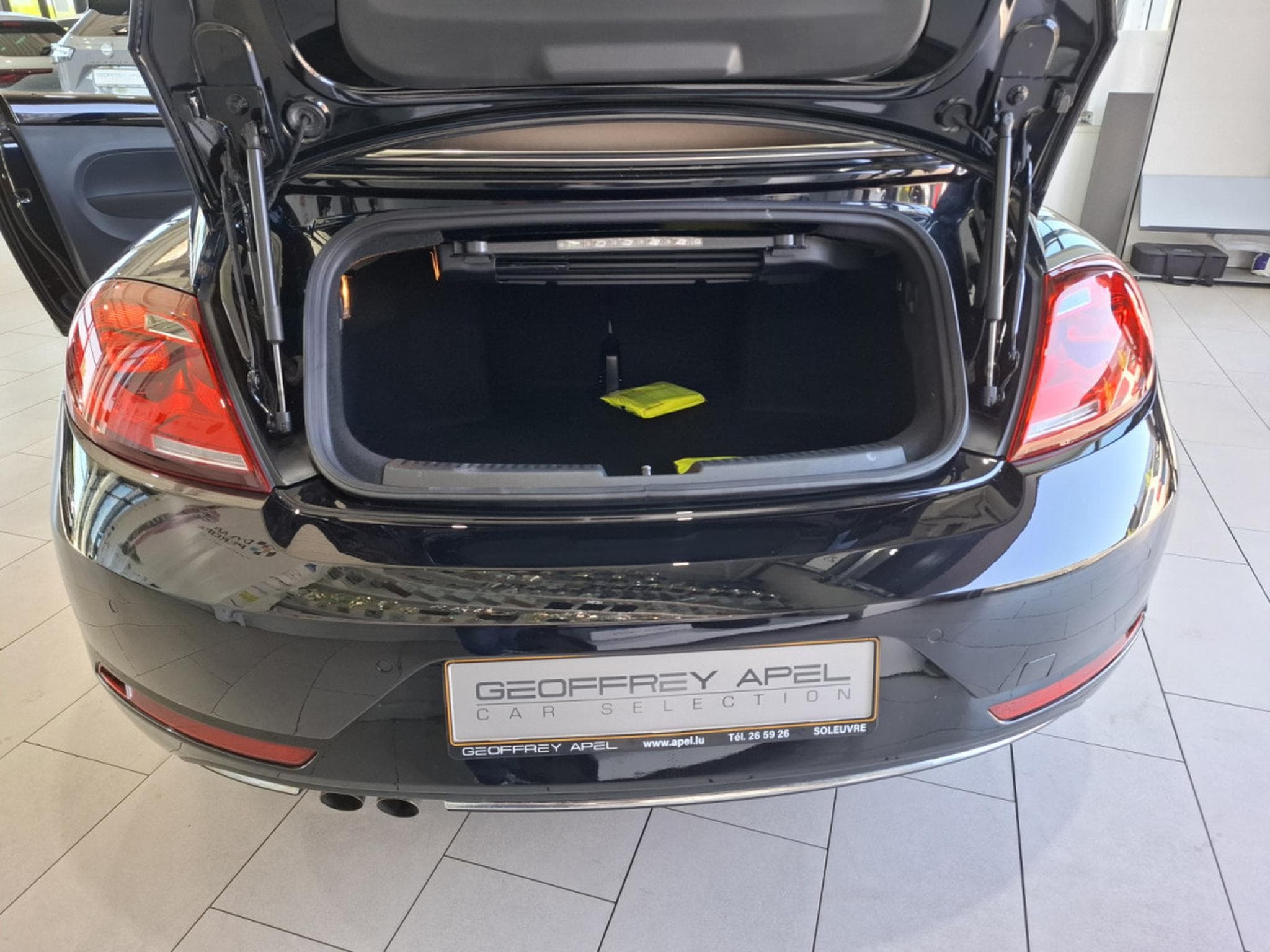 VW Beetle 2.0 TDI 150 CABRIOLET DESIGN, NAVI, PDC, ALU 18'', LED, KM 2 (2018) - Foto 14