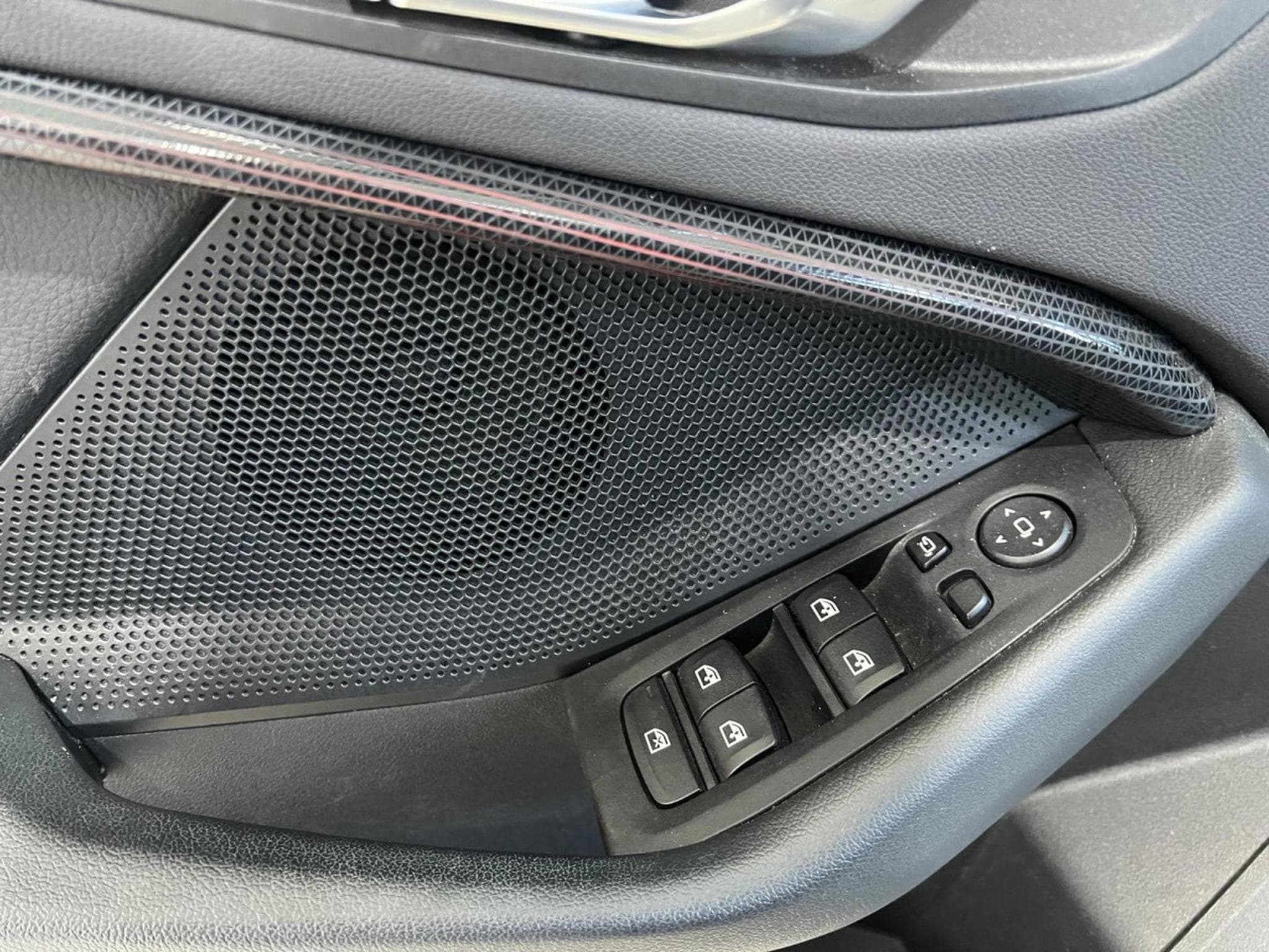 BMW 118 DA 150 SPORT LINE, CUIR, PANORAMIQUE, LED, ALU17'', CARPLAY, (2020) - Foto 16