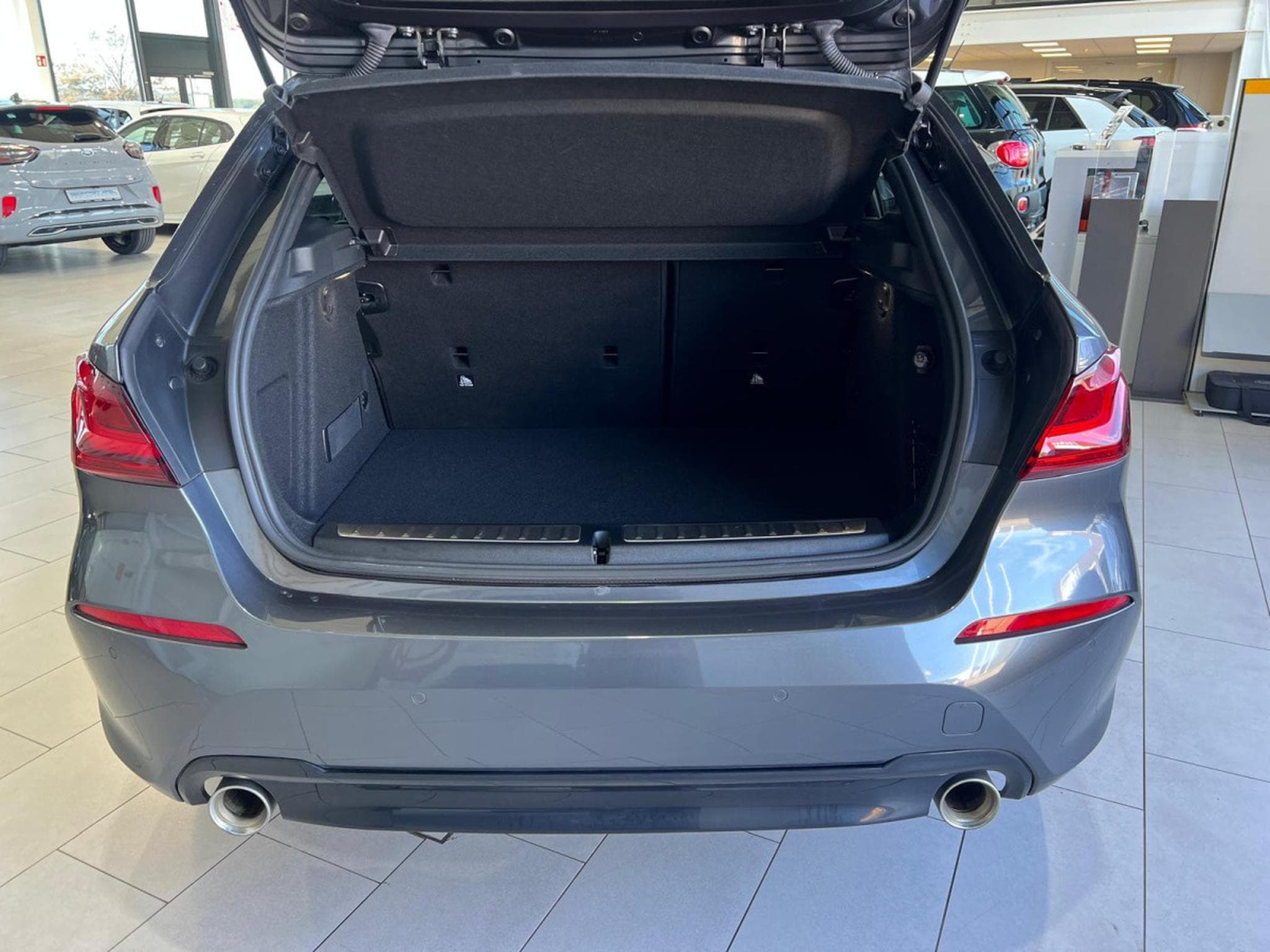 BMW 118 DA 150 SPORT LINE, CUIR, PANORAMIQUE, LED, ALU17'', CARPLAY, (2020) - Foto 18