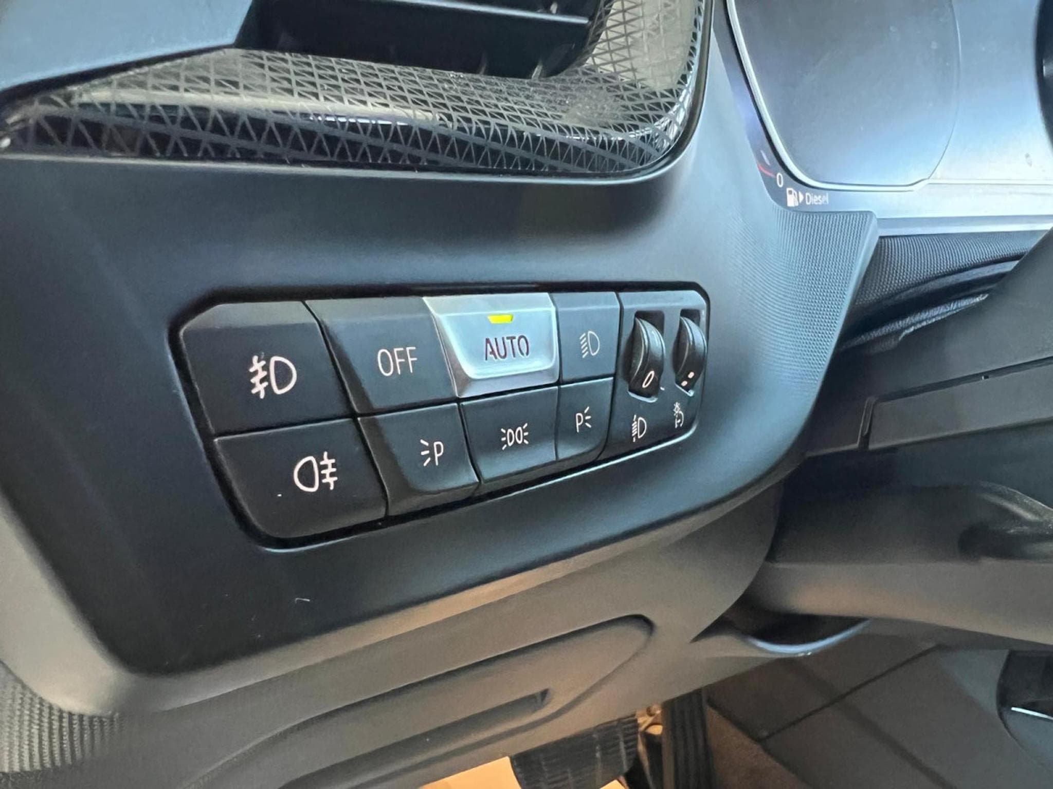 BMW 118 DA 150 SPORT LINE, CUIR, PANORAMIQUE, LED, ALU17'', CARPLAY, (2020) - Foto 17