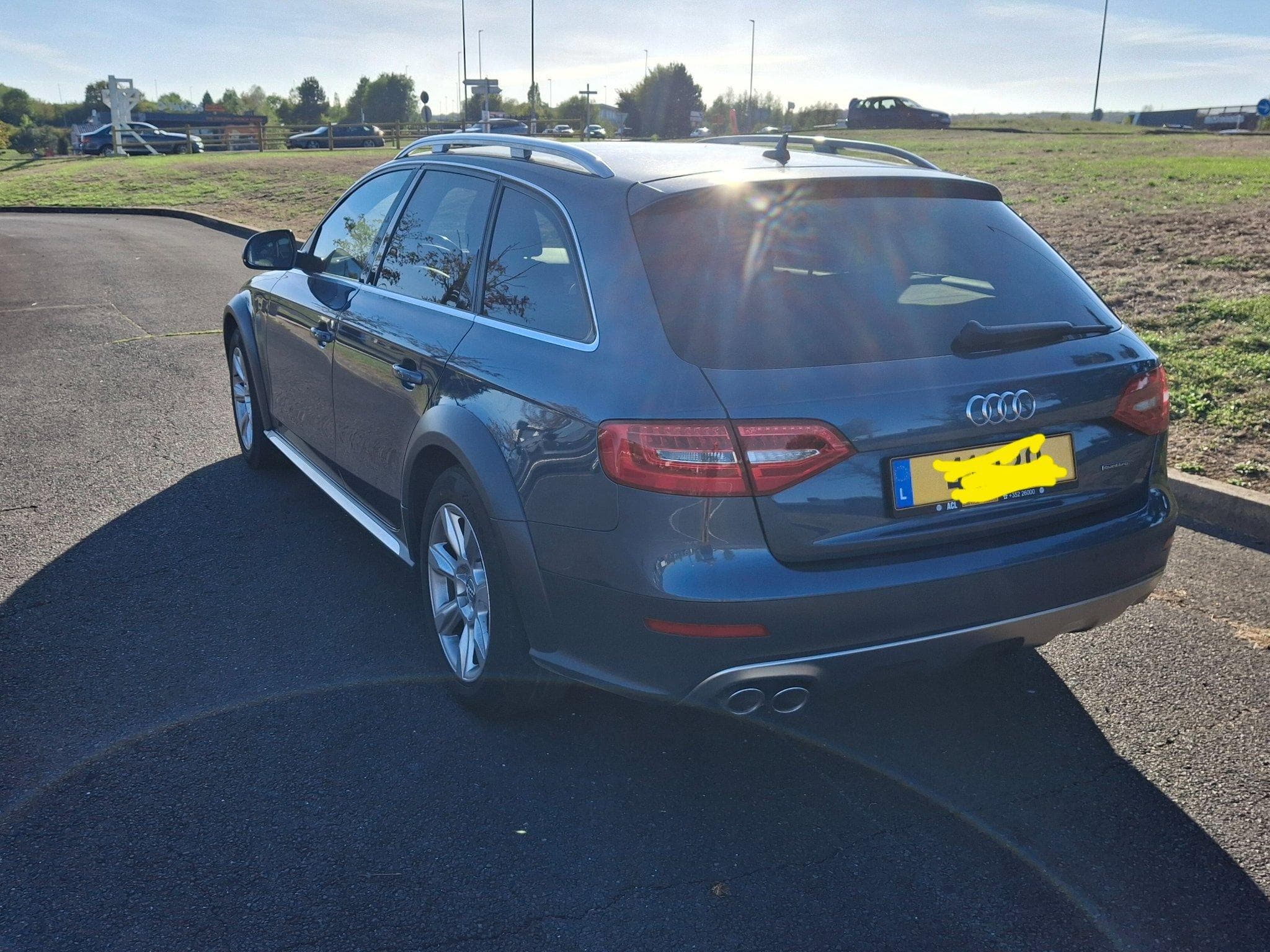 Audi A4 Allroad (2015) - Photo 2