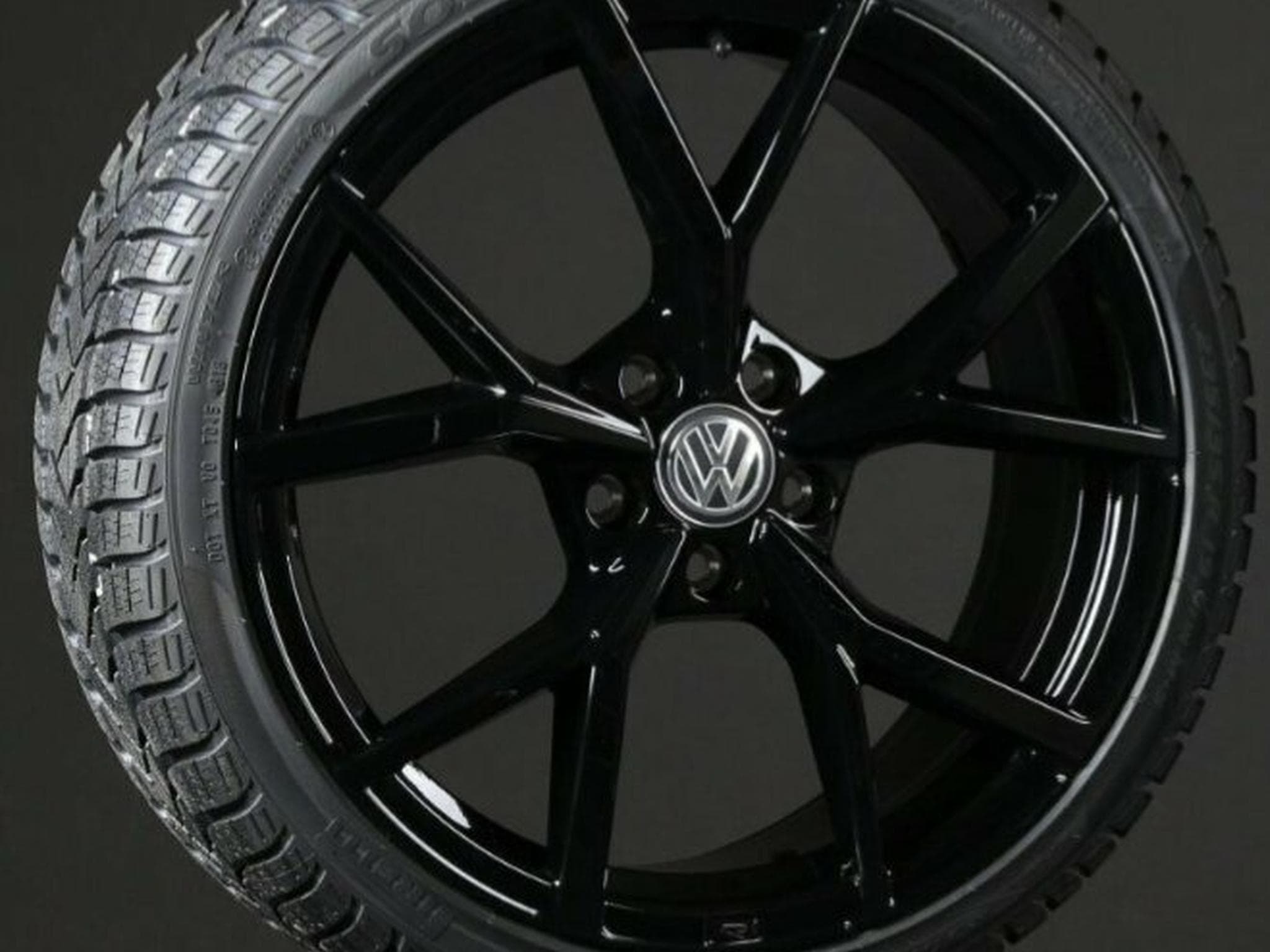 VW Golf 8 R (2026) - Photo 15