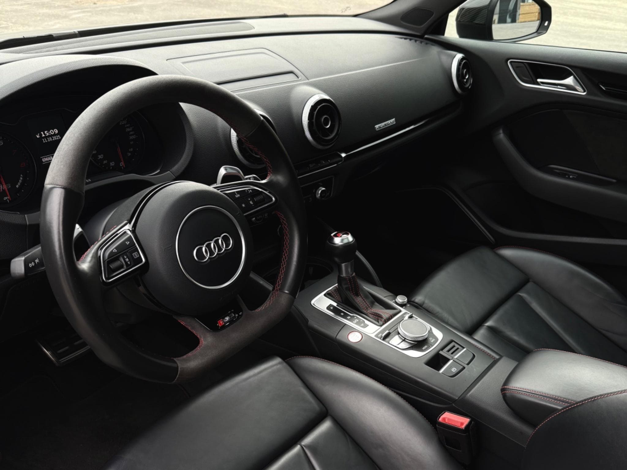 Audi RS3 SPORTBACK (2016) - Foto 3