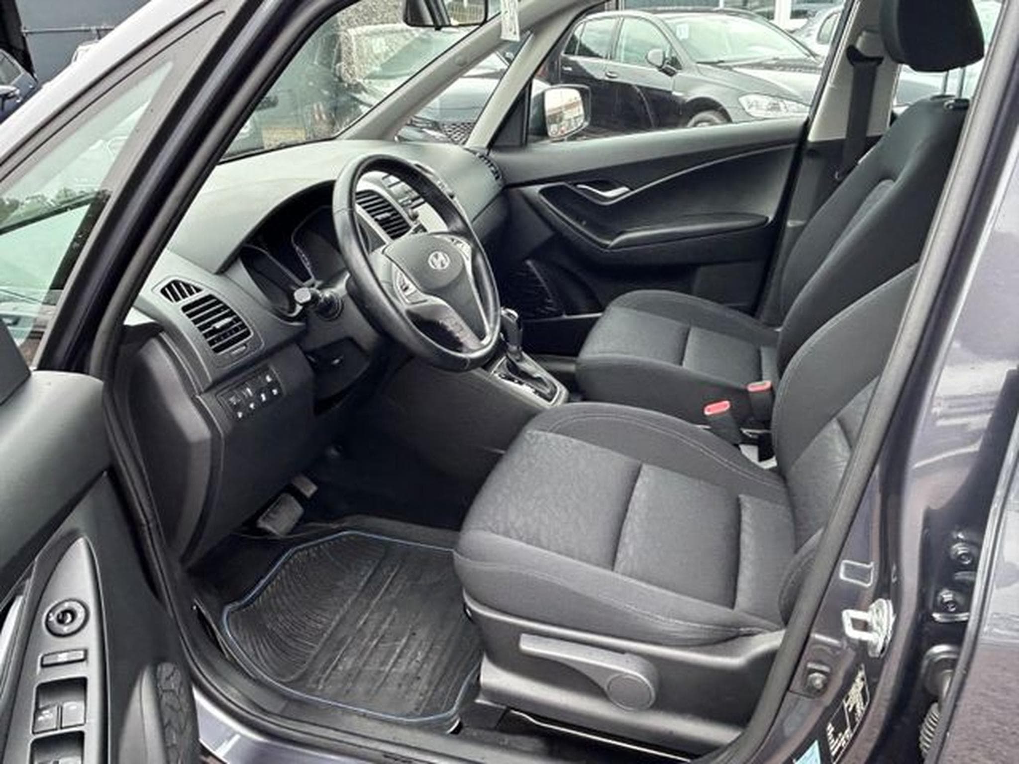 Hyundai ix20 ix20 1.6 Space Plus-Paket *Automatik*Navi*SHZ* (2019) - Photo 7