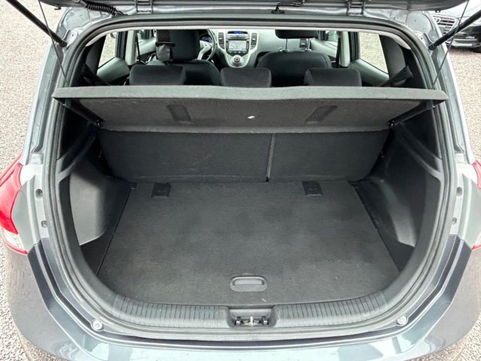 Hyundai ix20 ix20 1.6 Space Plus-Paket *Automatik*Navi*SHZ* (2019) - Photo 15