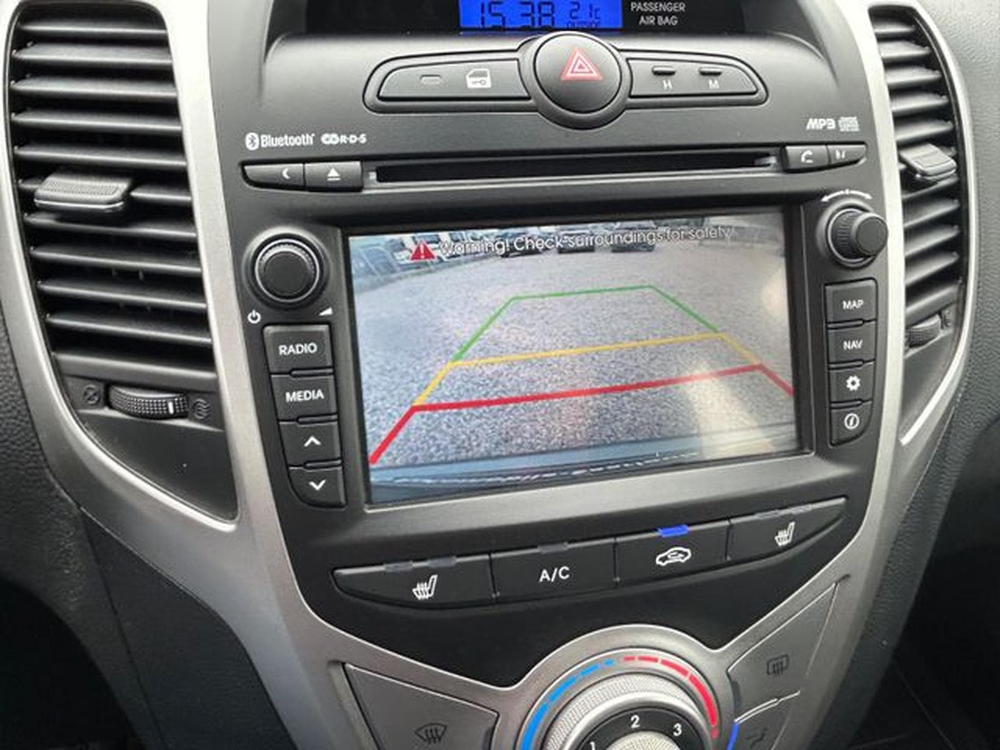 Hyundai ix20 ix20 1.6 Space Plus-Paket *Automatik*Navi*SHZ* (2019) - Photo 12