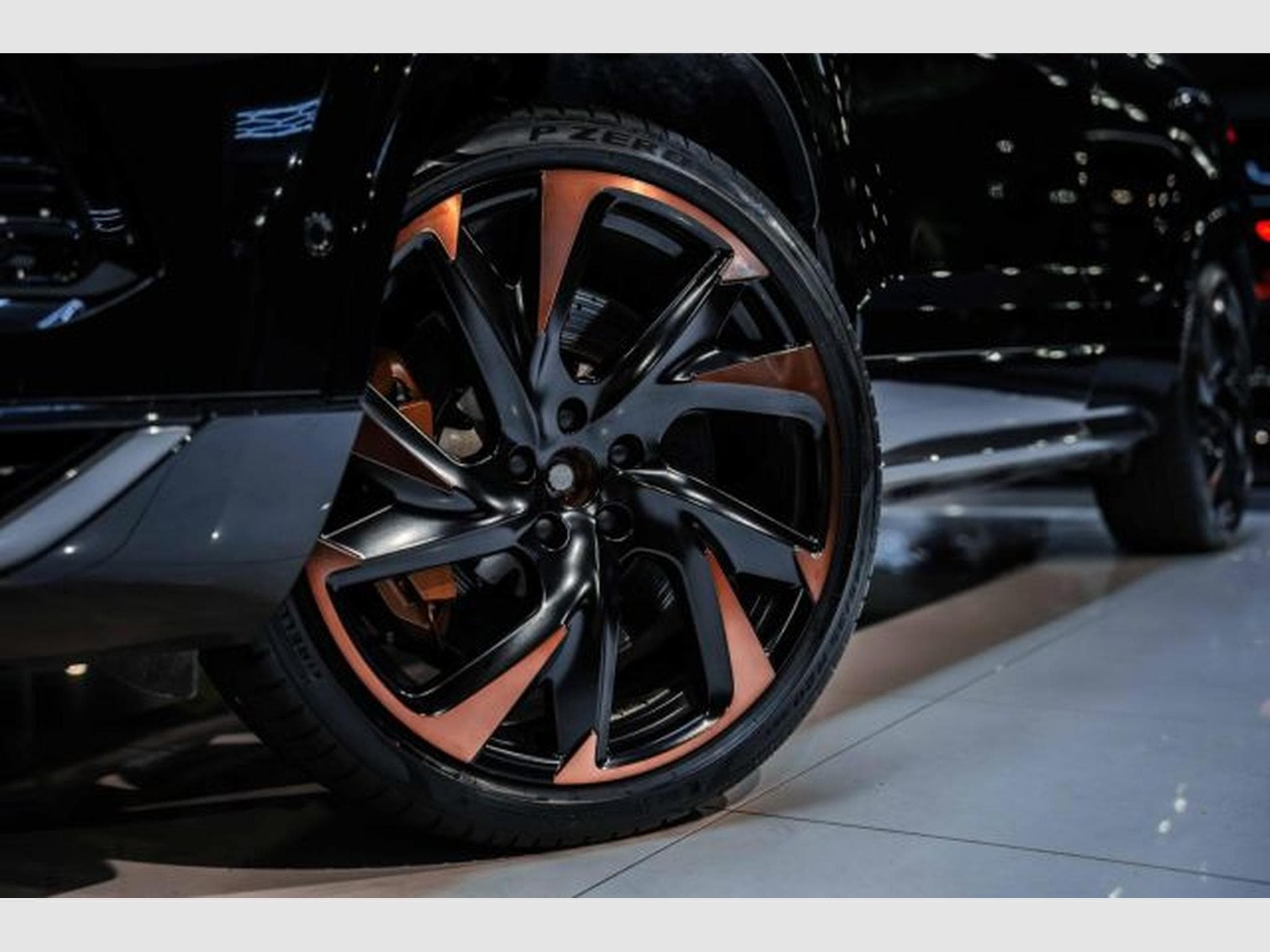 Cupra Ateca Ateca VZ 2.0 TSI DSG Tribe Ed. PANO Beats 20ZOLL (2024) - Photo 3