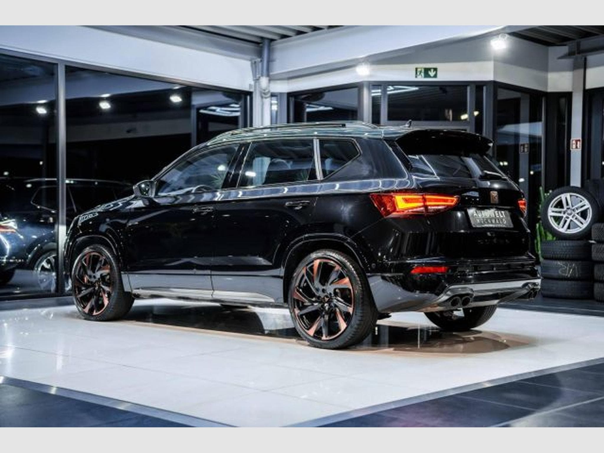Cupra Ateca Ateca VZ 2.0 TSI DSG Tribe Ed. PANO Beats 20ZOLL (2024) - Photo 11