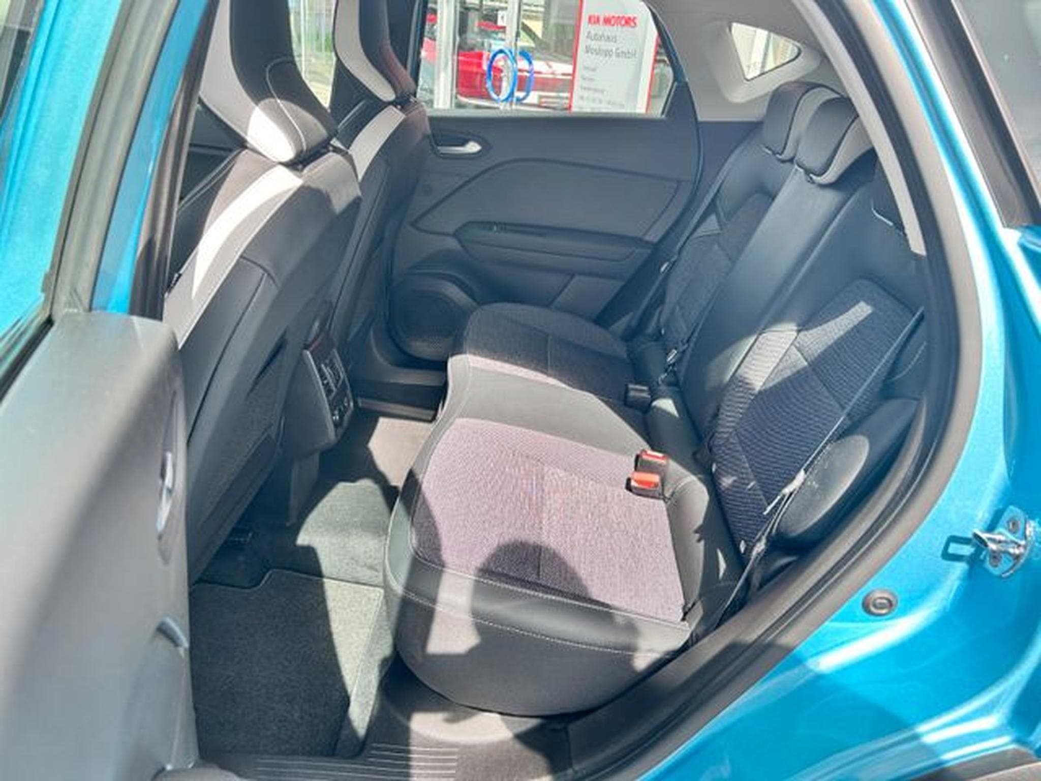 Renault Captur Captur II 1,6 Intens PHEV Kamera Navi (2020) - Foto 11