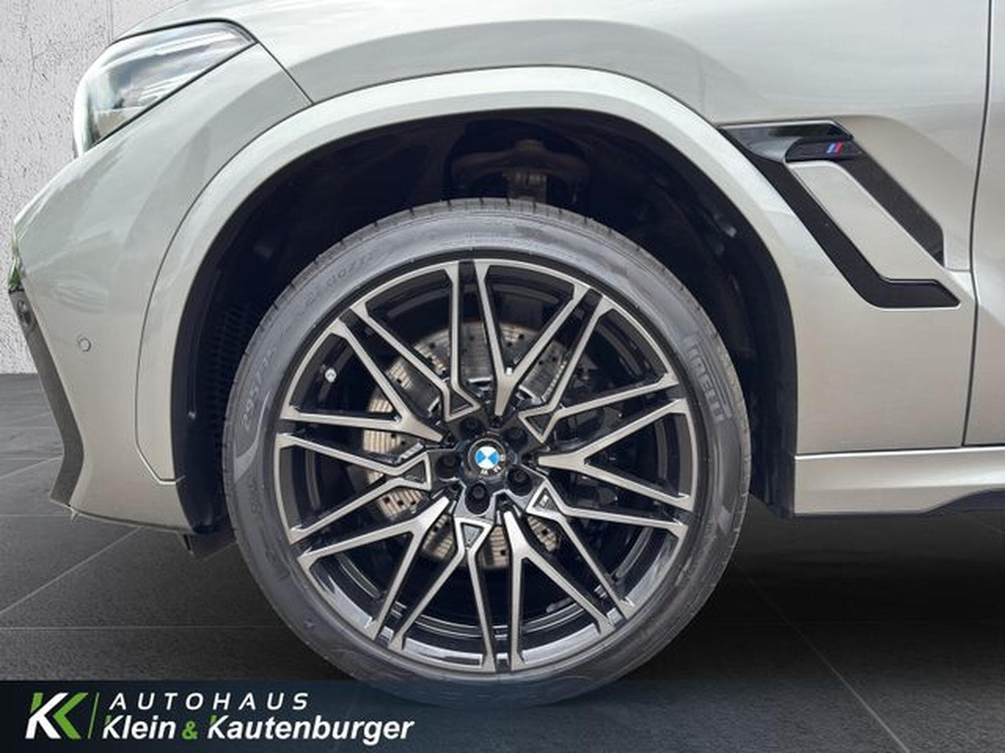 BMW X6M X6 M XDrive COMPETITION+AHK+SOFT-CLOSE +TV+KAMER (2021) - Photo 9