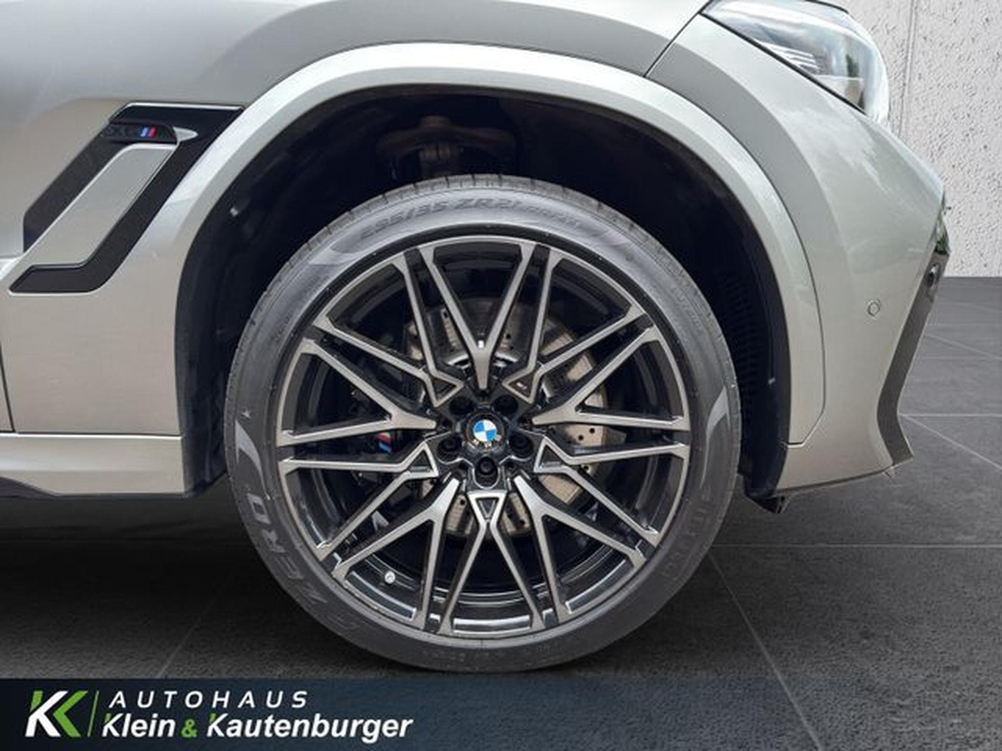 BMW X6M X6 M XDrive COMPETITION+AHK+SOFT-CLOSE +TV+KAMER (2021) - Photo 12
