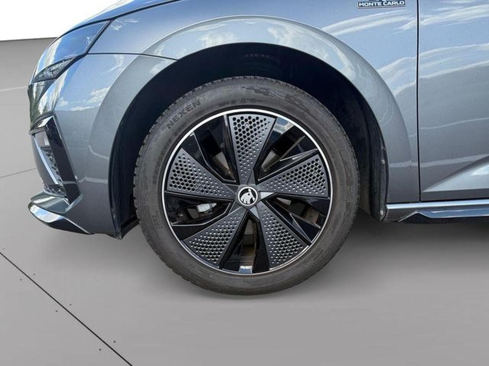 Skoda Scala Scala Monte Carlo TSI, Pano., R-View, PDC v&amp;h (2025) - Foto 10