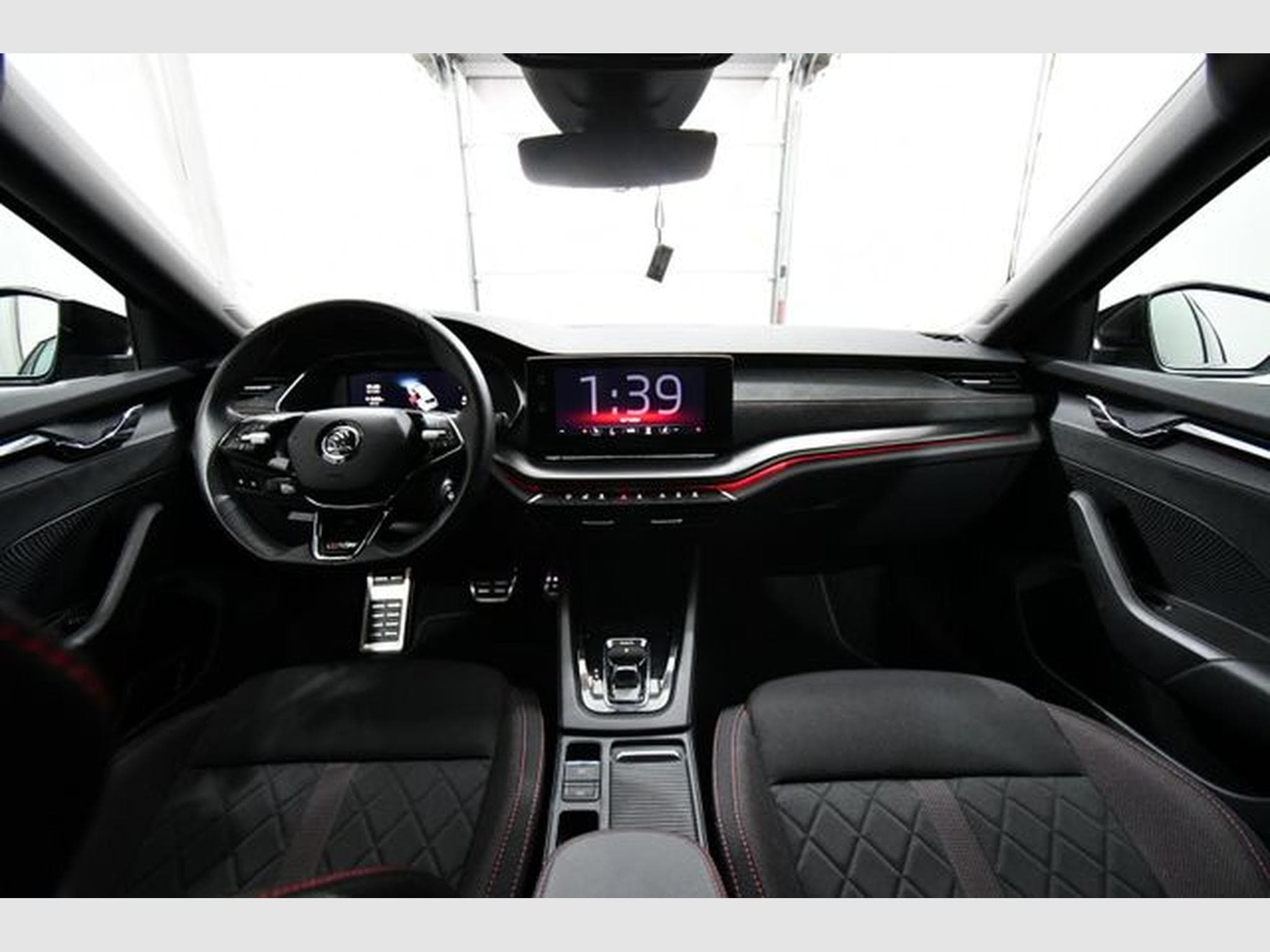 Skoda Octavia Octavia Combi Diesel IV 2.0 TDI DSG 4x4 RS, Navi (2024) - Foto 6