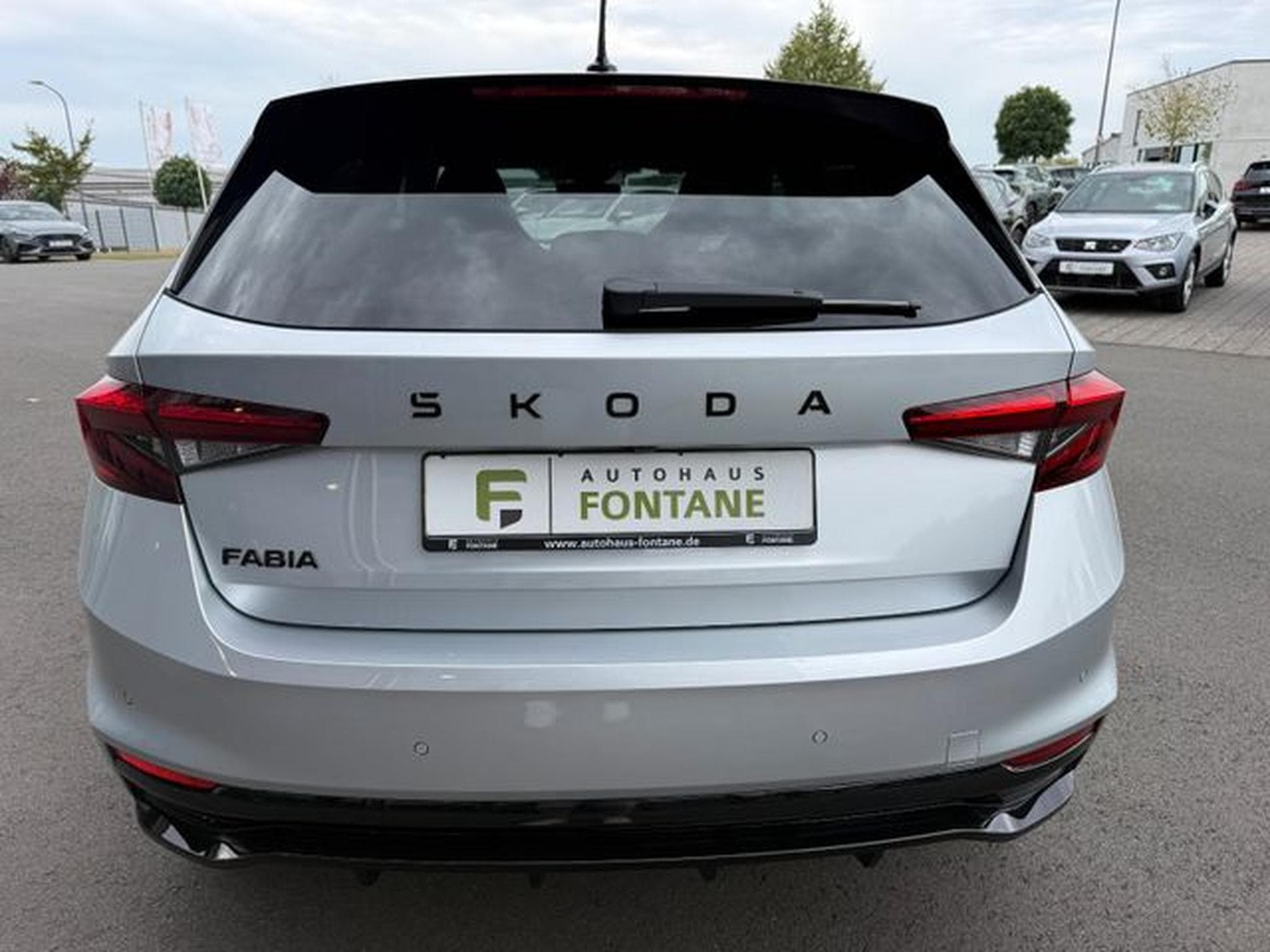 Skoda Fabia Fabia Monte Carlo DSG Navi Key 16"Kamera Shz (2025) - Foto 6