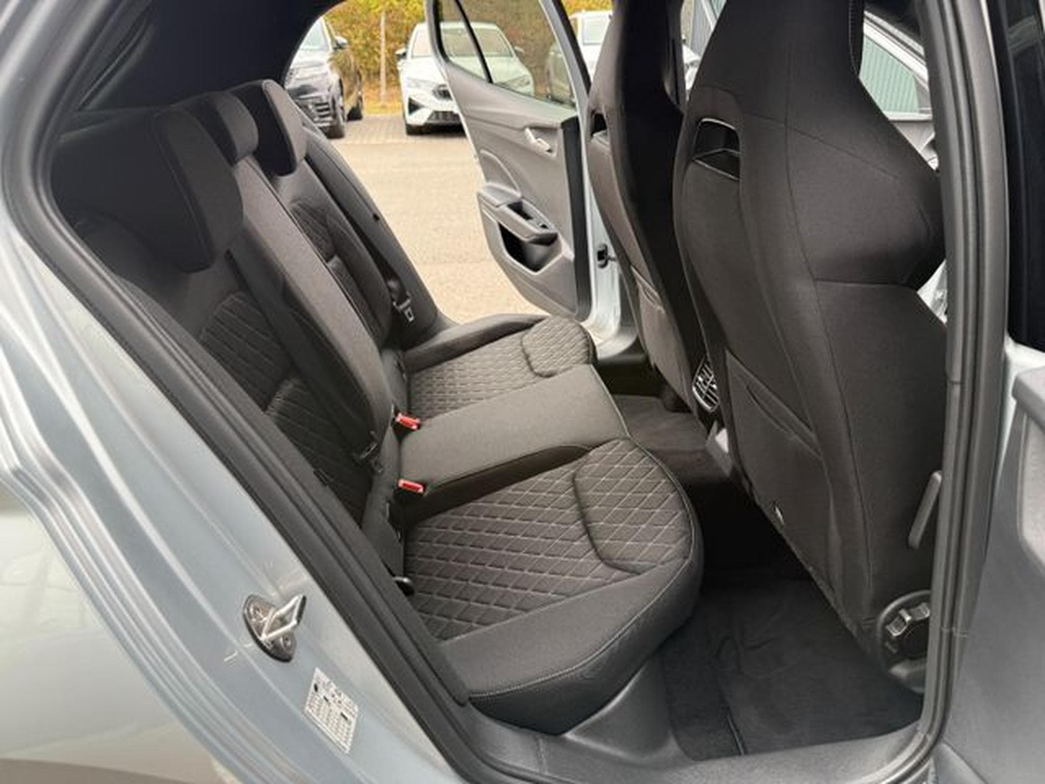 Skoda Fabia Fabia Monte Carlo DSG Navi Key 16"Kamera Shz (2025) - Foto 13