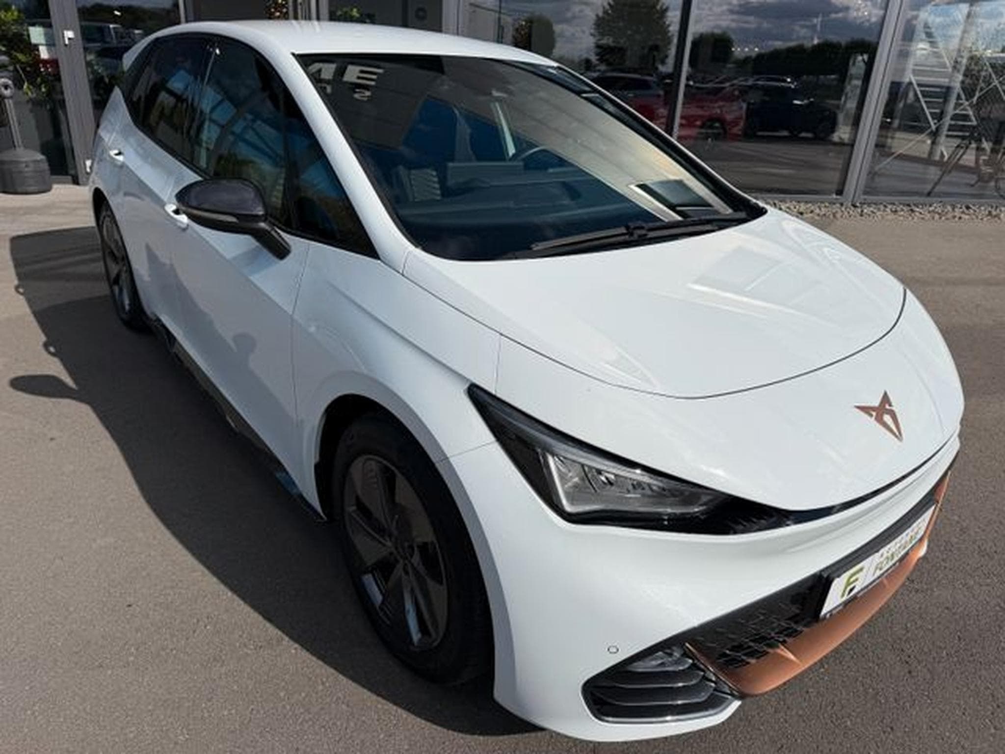 Cupra Born Born 150kW 58kWh Key Navi Kamera Full-Link (2023) - Foto 4