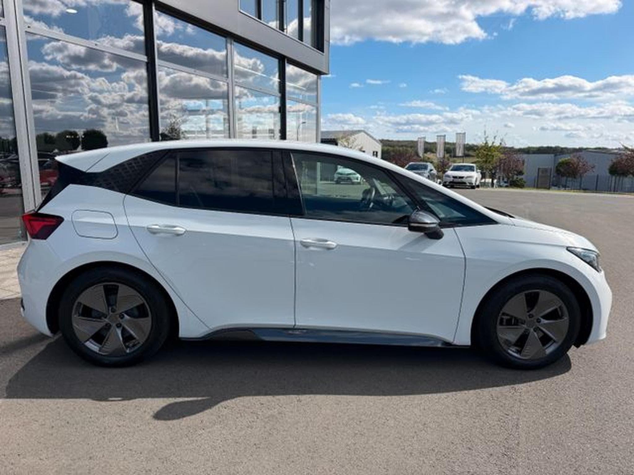 Cupra Born Born 150kW 58kWh Key Navi Kamera Full-Link (2023) - Foto 6