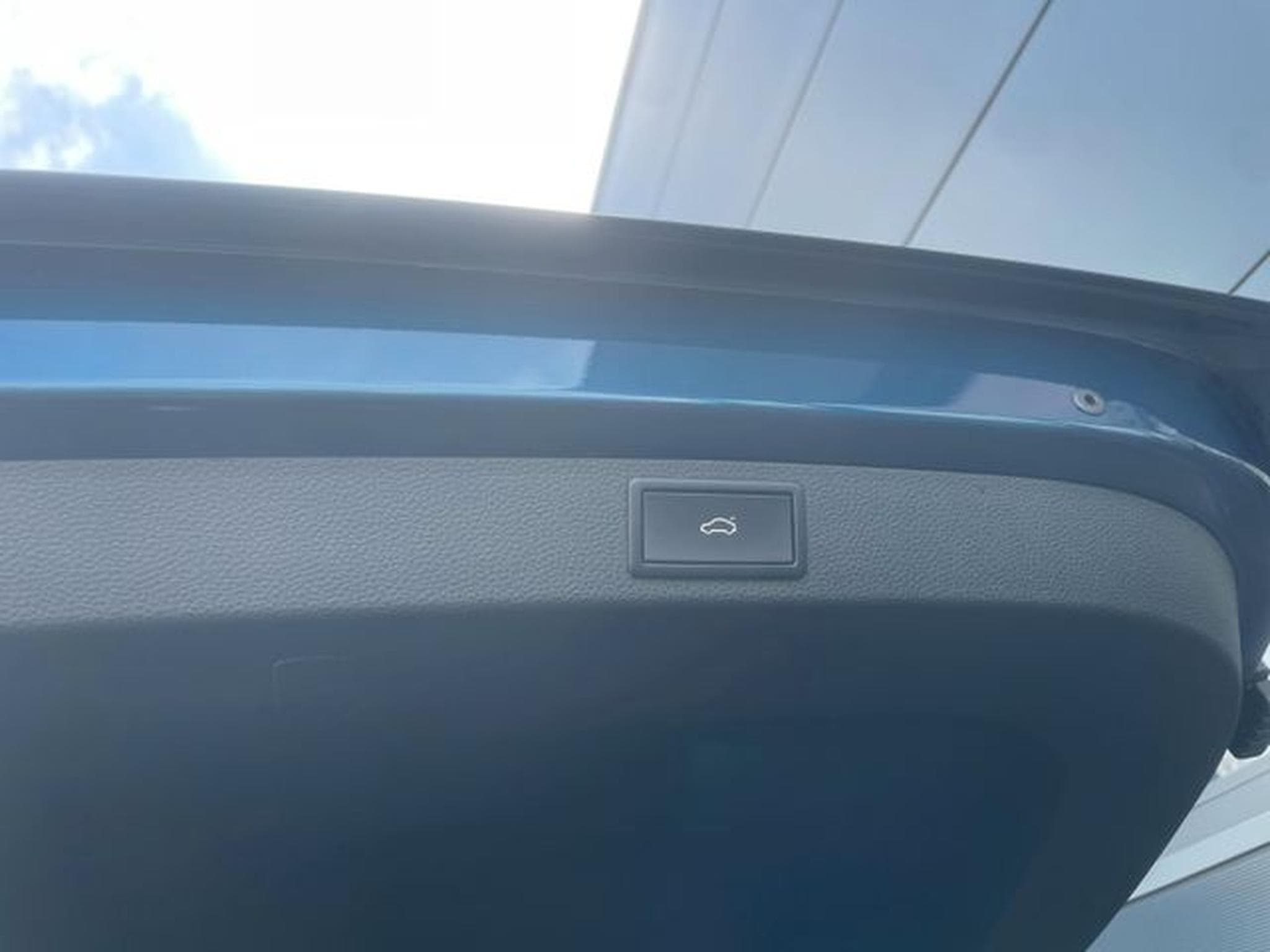 Skoda Karoq Karoq 1,5TSi DSG Clever AHK Kamera Keyless Sitz (2022) - Foto 14