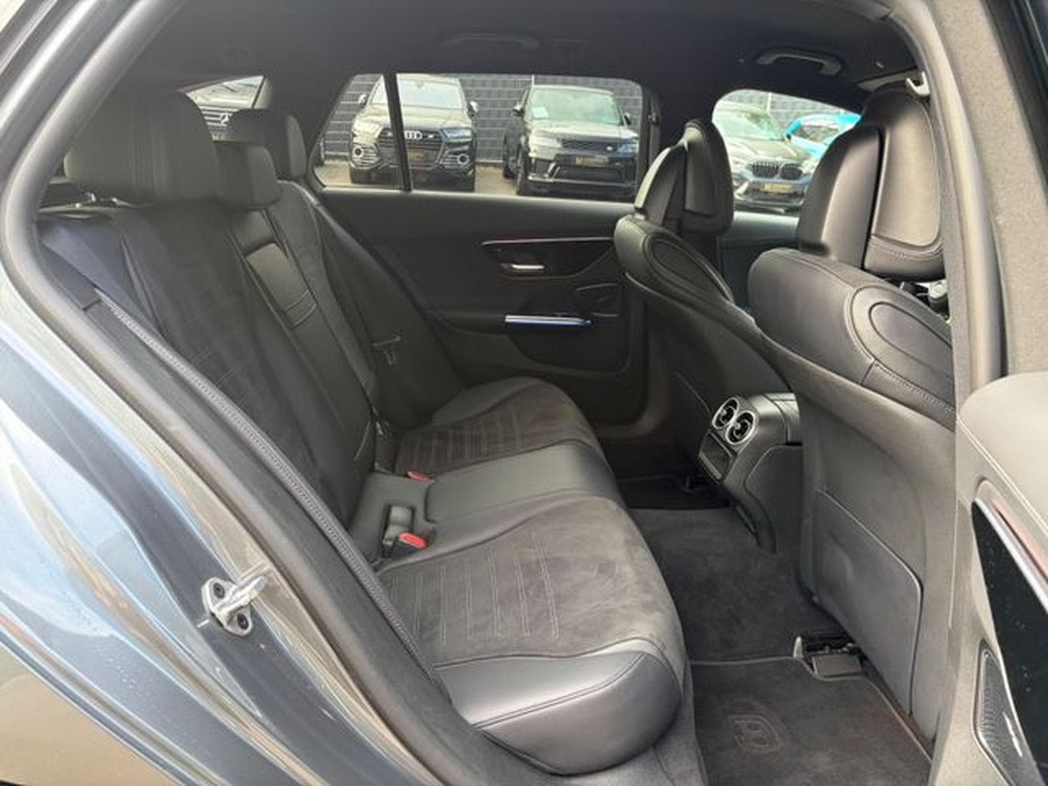Mercedes C 200 C 200 T *AMG-LINE*NIGHT*DIGITAL-LIGHT*19 ZOLL* (2021) - Foto 15