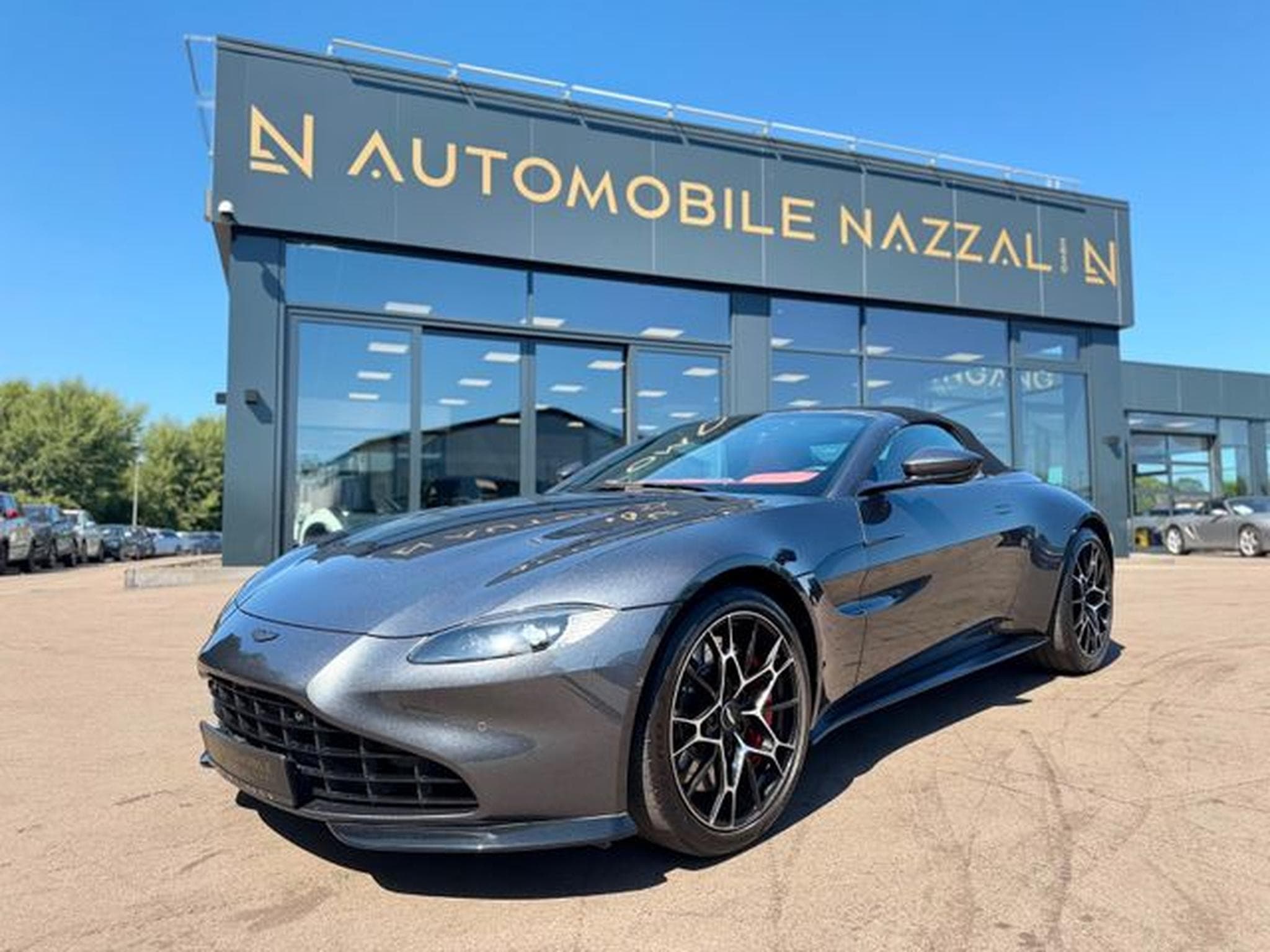 Aston-Martin V8 Vantage V8 VANTAGE 4.0 V8 ROADSTER*UNFALLFREI*LED*360°* (2021) - Foto 2