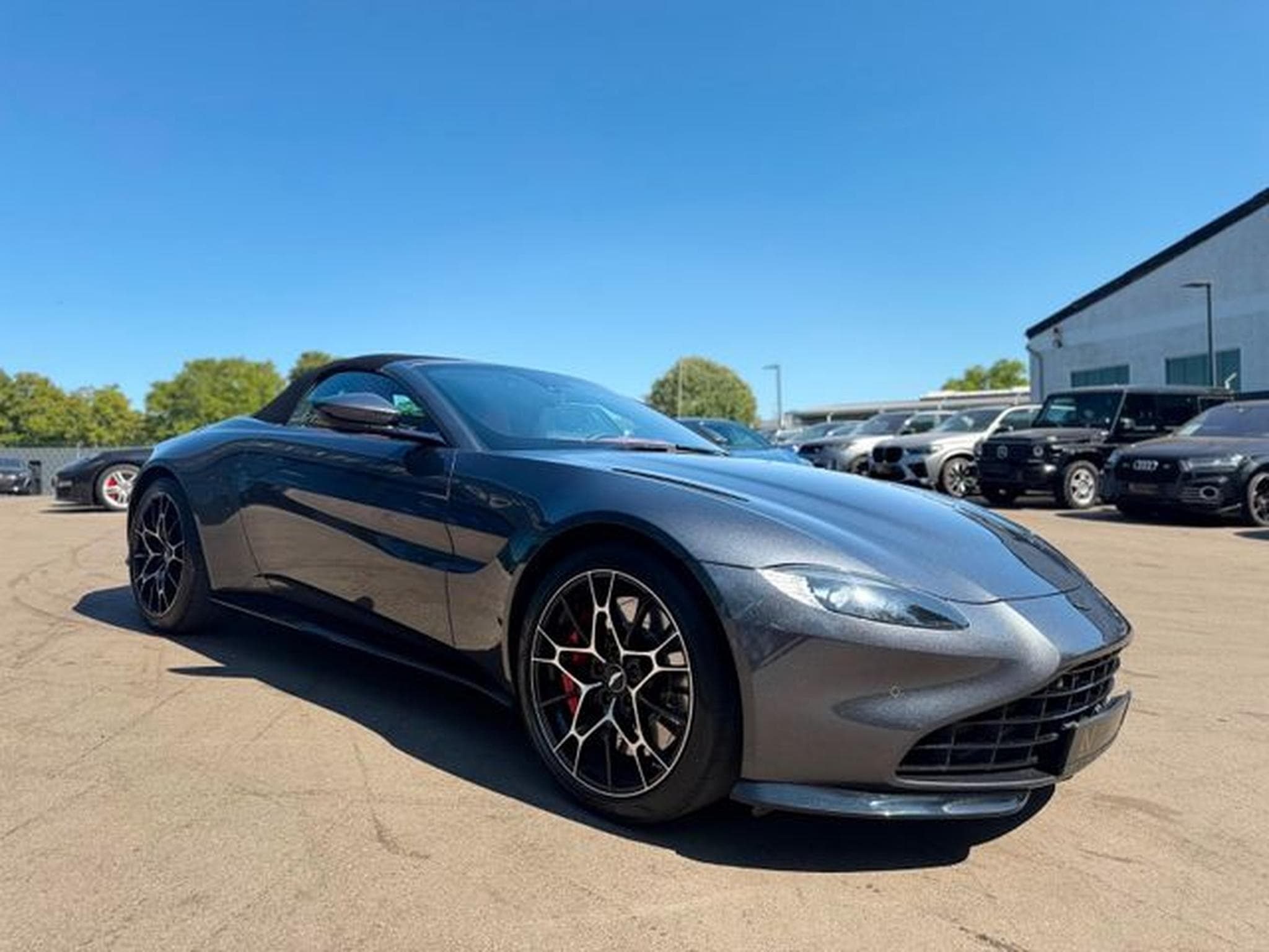Aston-Martin V8 Vantage V8 VANTAGE 4.0 V8 ROADSTER*UNFALLFREI*LED*360°* (2021) - Foto 6