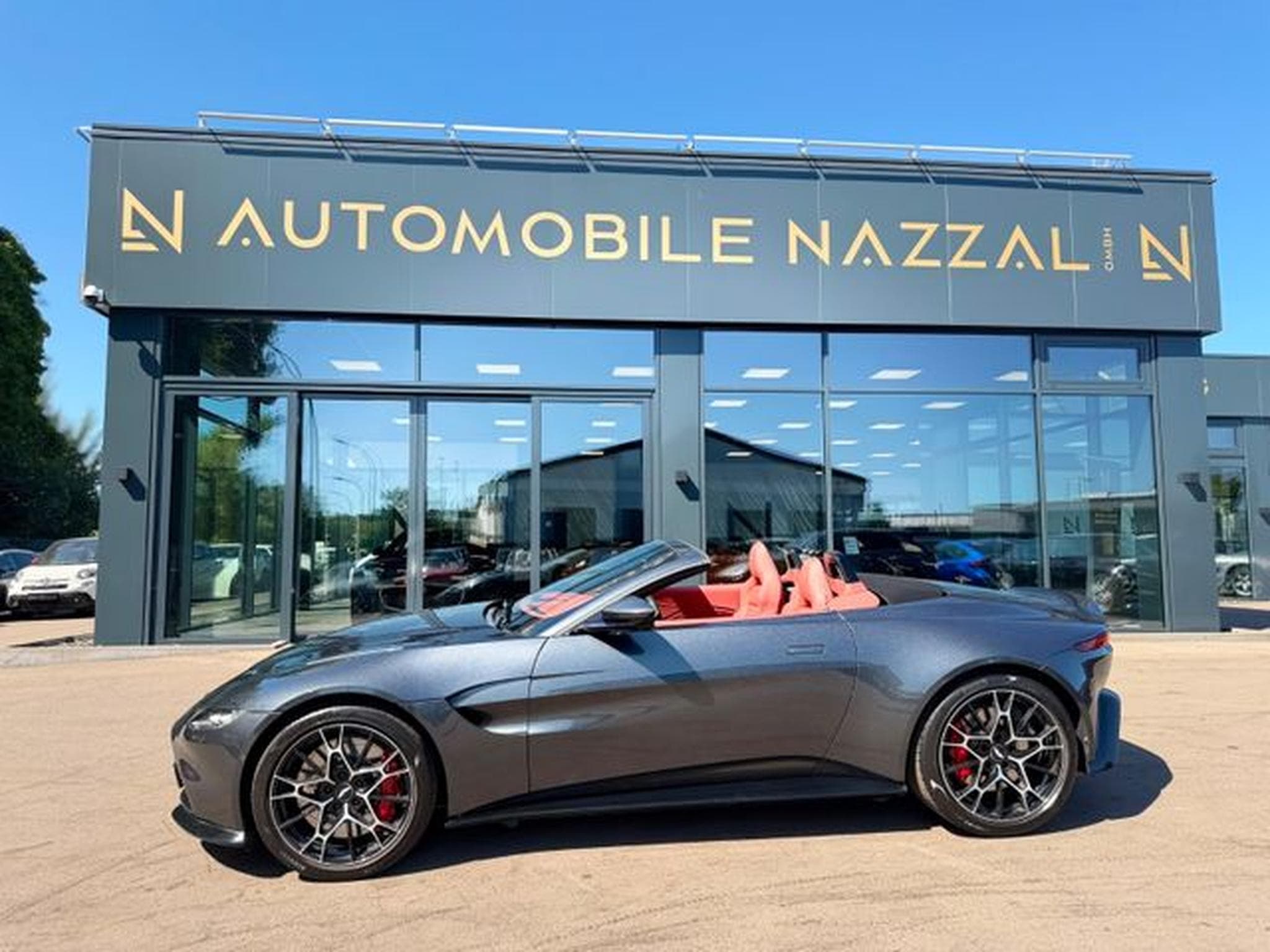 Aston-Martin V8 Vantage V8 VANTAGE 4.0 V8 ROADSTER*UNFALLFREI*LED*360°* (2021) - Foto 15