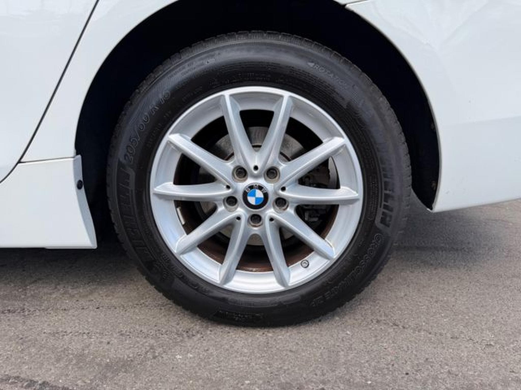 BMW 218 218 GRAN TOURER *AUTOMATIK*NAVI*PANO*SHZ*KAMERA* (2016) - Foto 10