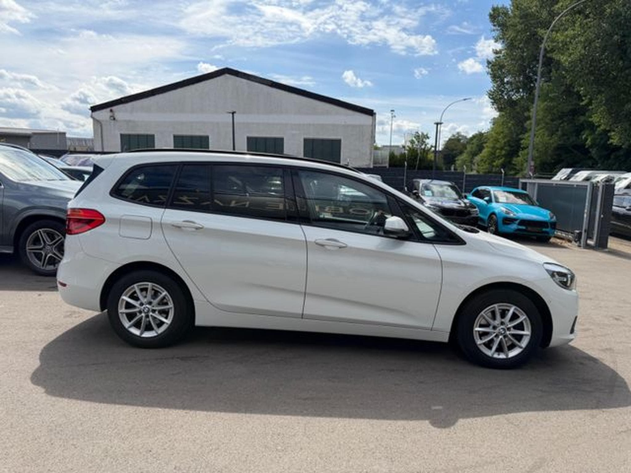 BMW 218 218 GRAN TOURER *AUTOMATIK*NAVI*PANO*SHZ*KAMERA* (2016) - Foto 13