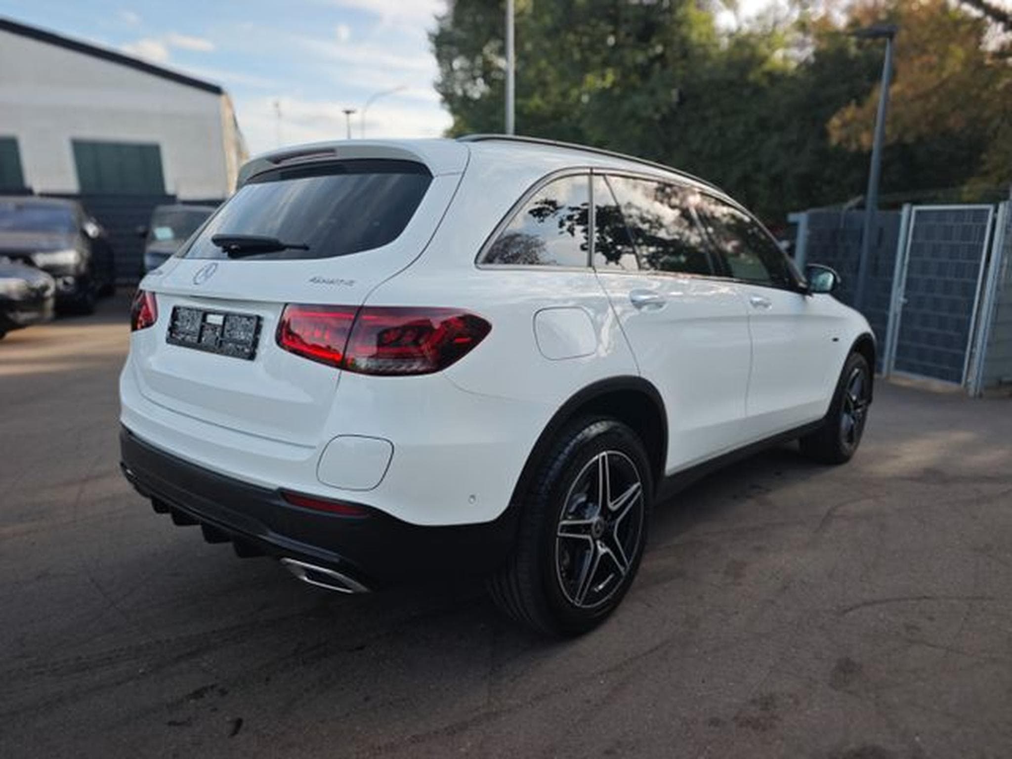 Mercedes GLC 300 GLC 300 DE*AMG LINE*NIGHT PAKET*PANORAMA* (2020) - Foto 6