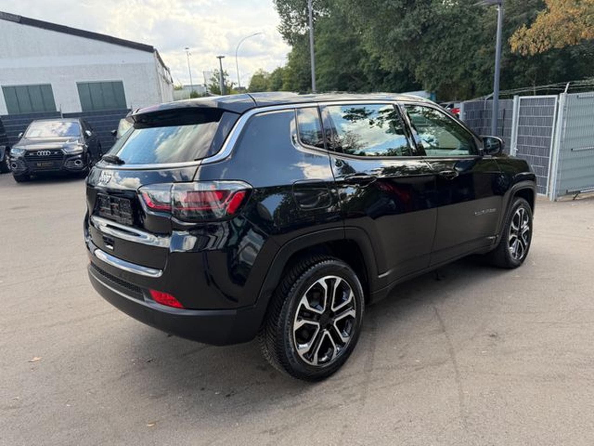 Jeep Compass COMPASS HIGH ALTITUDE*AUT*2.HAND*KAMERA*LED* (2024) - Photo 6