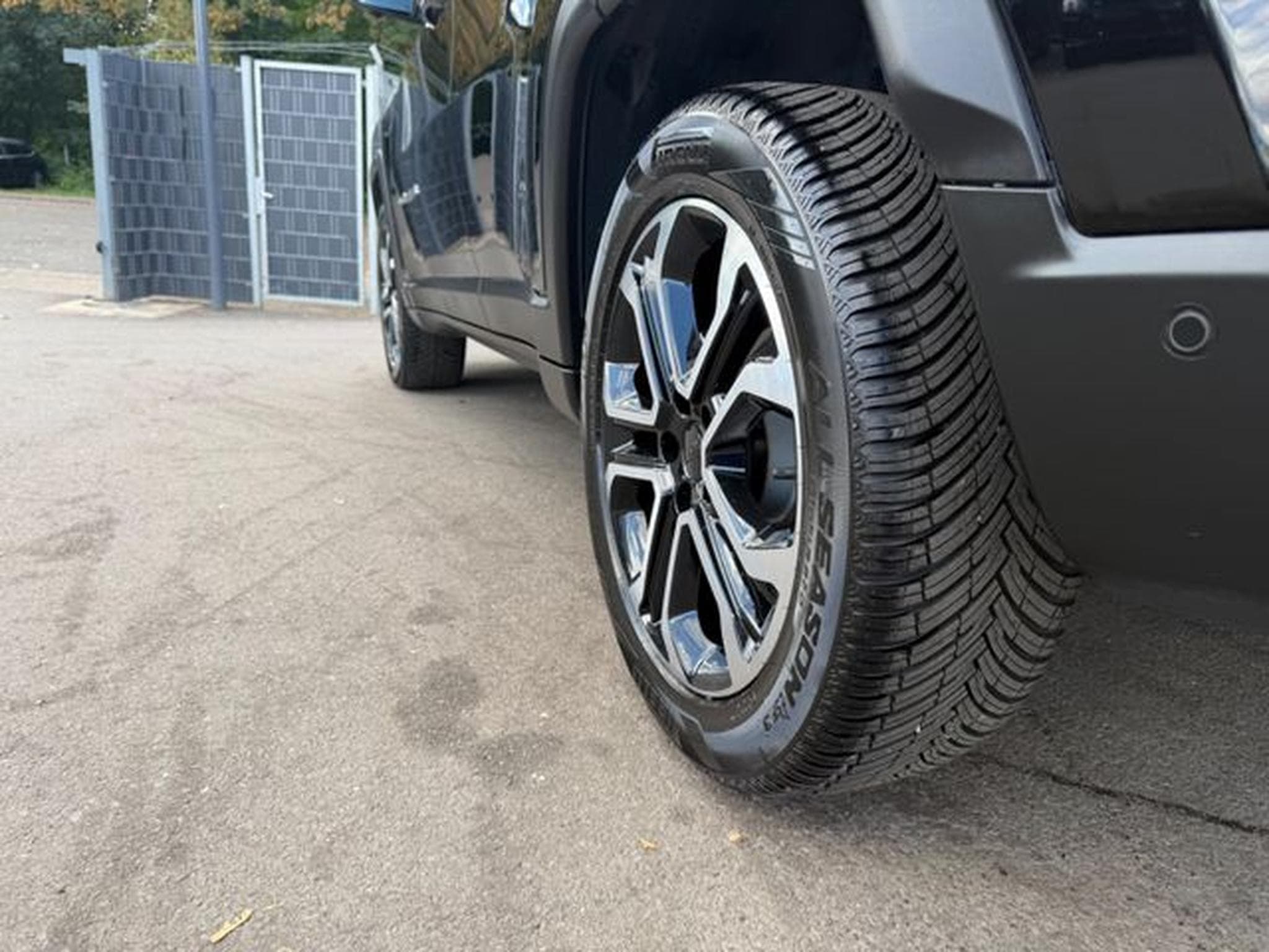 Jeep Compass COMPASS HIGH ALTITUDE*AUT*2.HAND*KAMERA*LED* (2024) - Photo 10