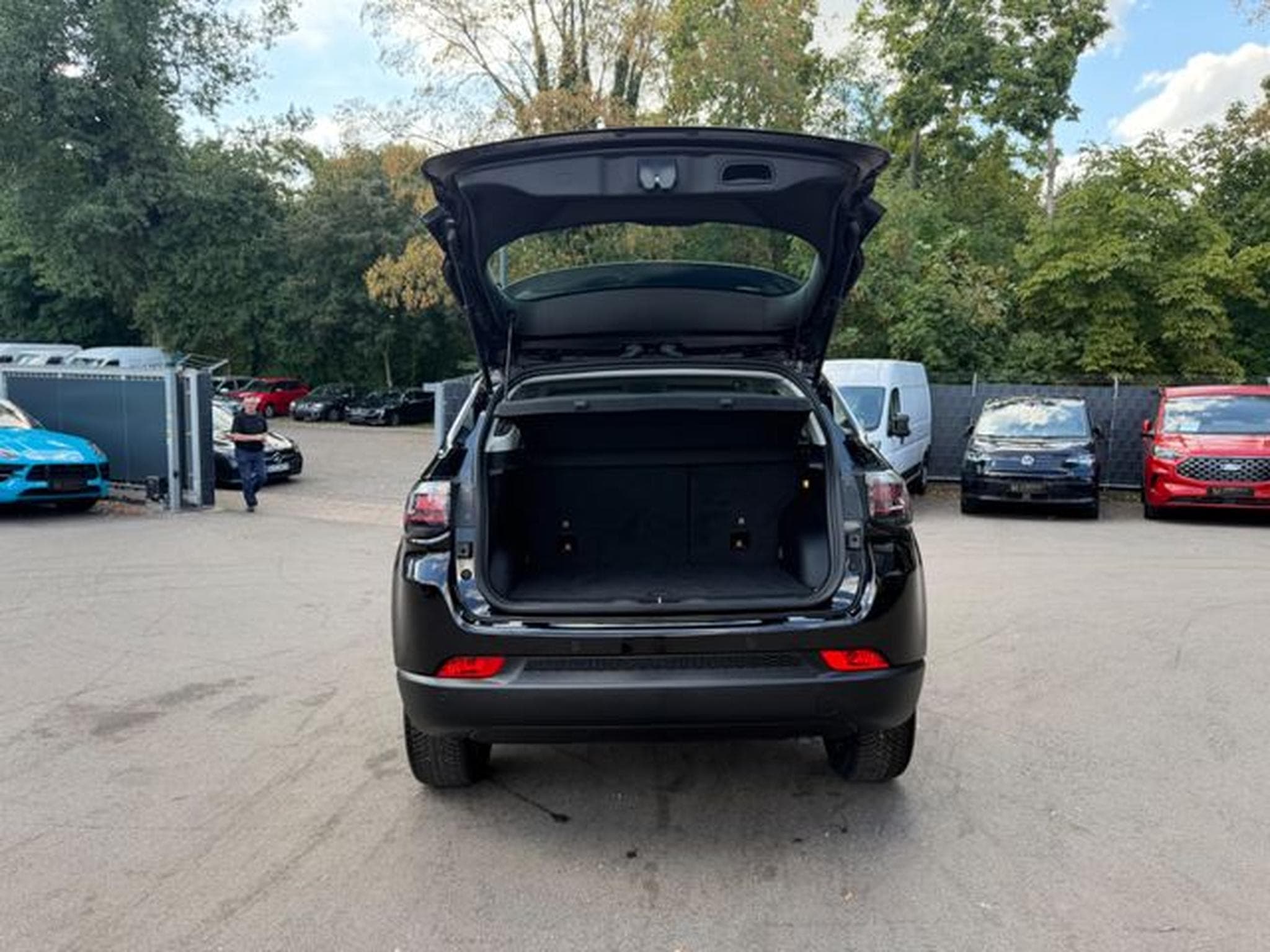 Jeep Compass COMPASS HIGH ALTITUDE*AUT*2.HAND*KAMERA*LED* (2024) - Photo 9