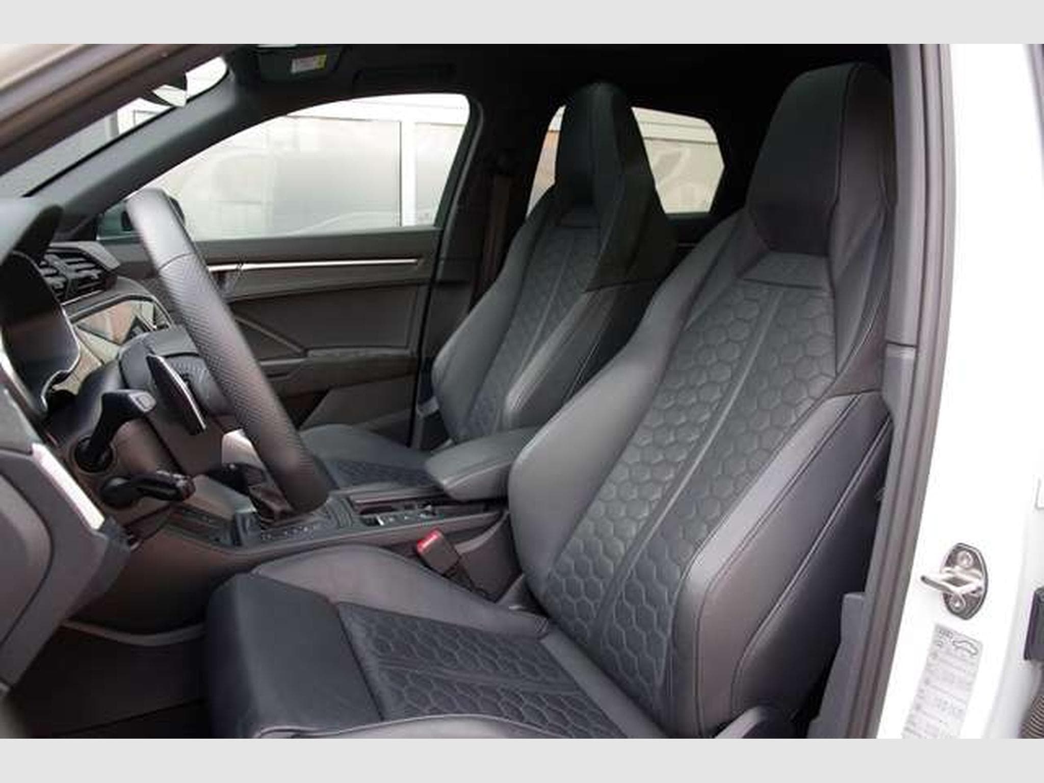 Audi RSQ3 RS Q3 Sportback quattro*RS-Sportsitze,AHK,Pano* (2021) - Photo 6