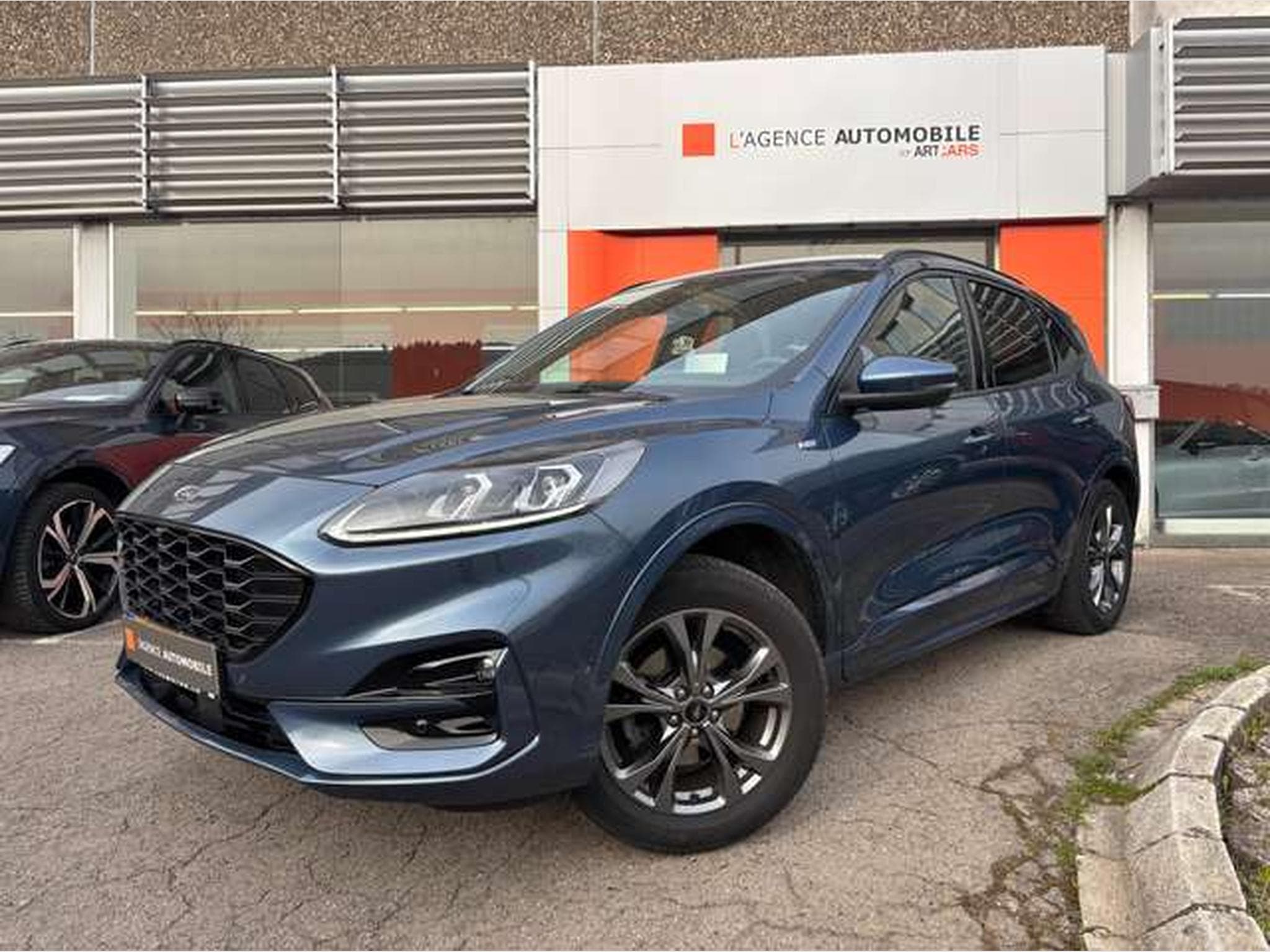 Ford Kuga 2.5 Duratec 4x4 ST-LINE X-JUSQU'A 48 MOIS GARANTIE (2021) - Photo 2