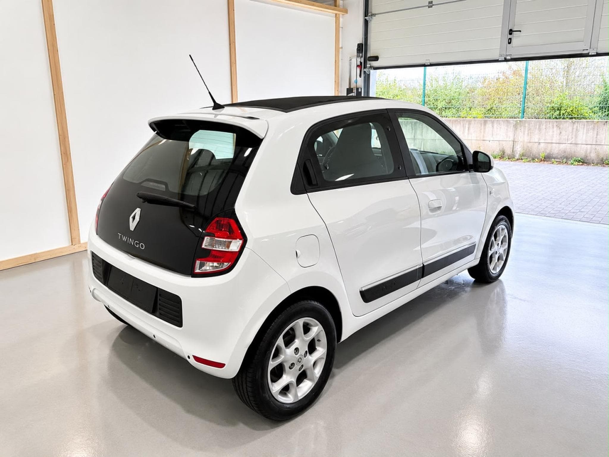 Renault Twingo 1.0 SCe Energy Pano Clim PDC (2015) - Photo 3