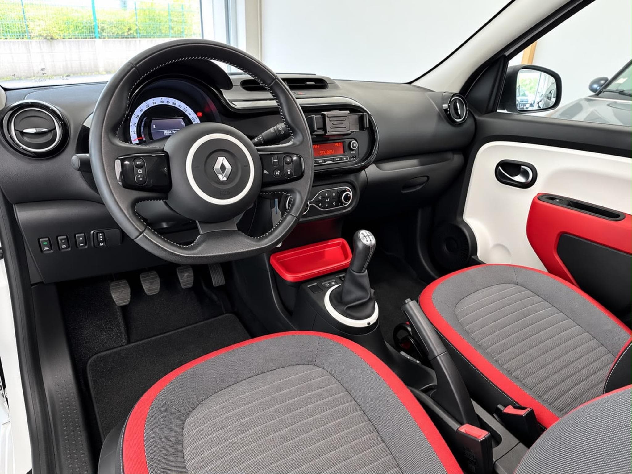 Renault Twingo 1.0 SCe Energy Pano Clim PDC (2015) - Photo 5