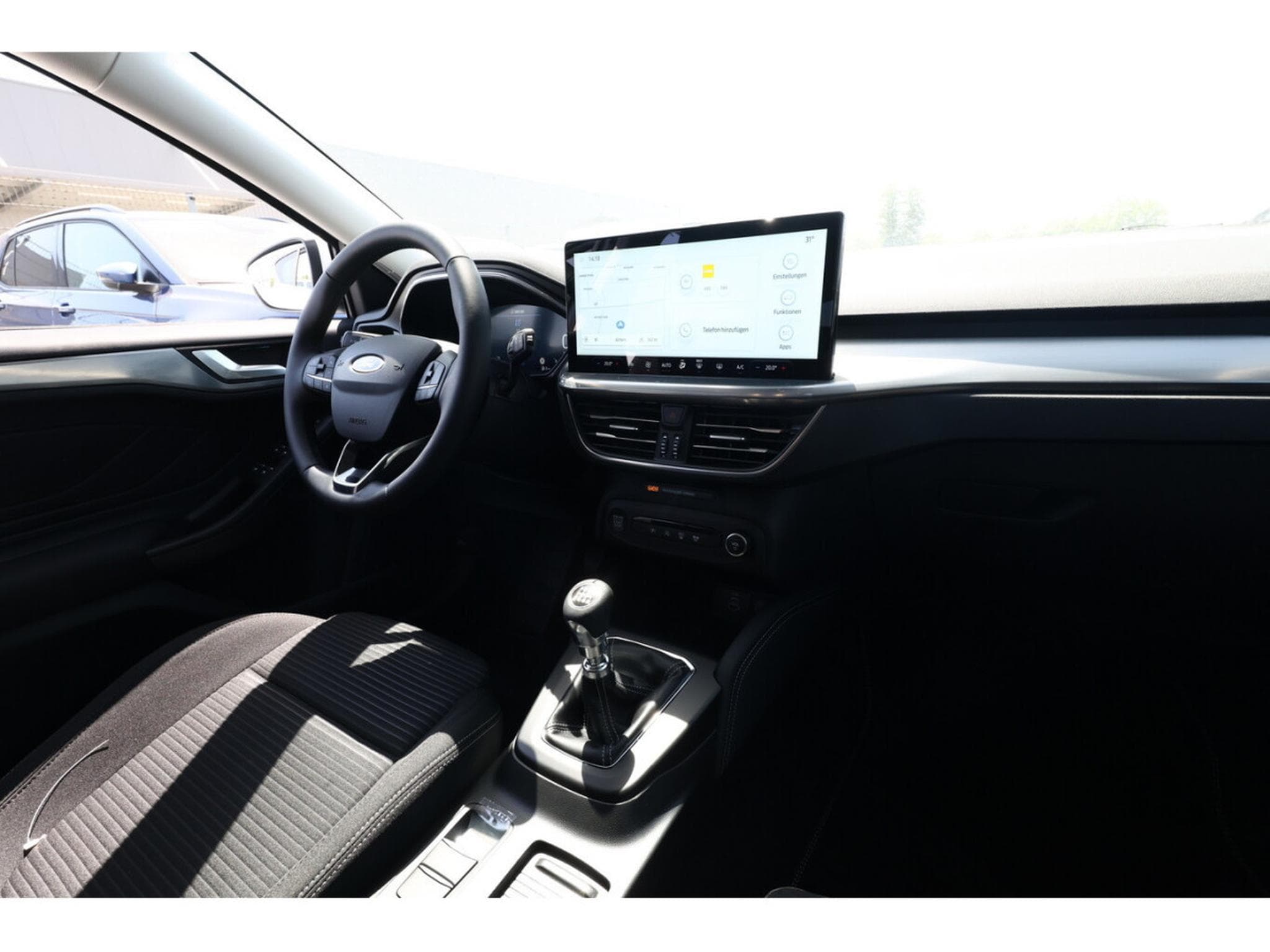 Ford Focus 1.0i Ecoboost 125 Titanium X (2026) - Foto 9