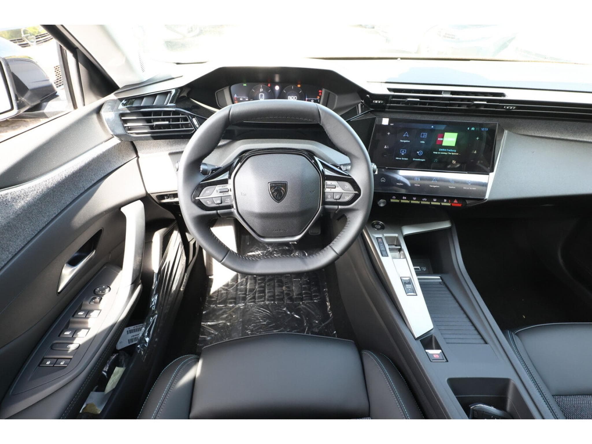 Peugeot 308 1.2  Hybrid e-DSC6 136 (2026) - Photo 6
