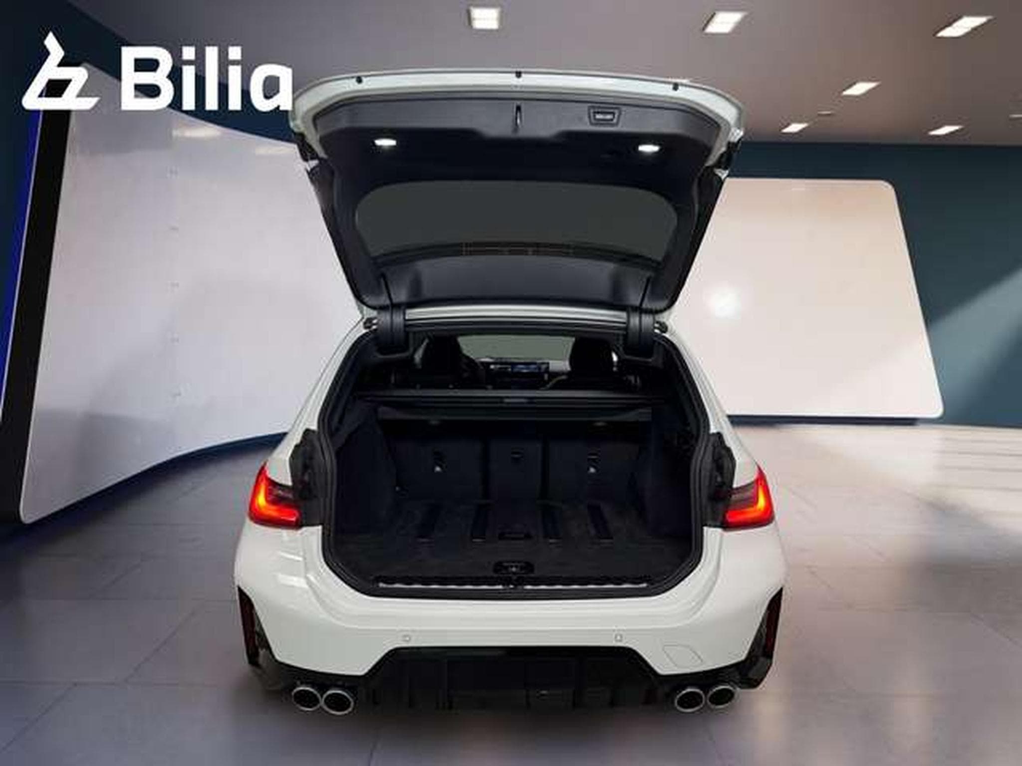 BMW M340 M340i xDrive (2024) - Photo 11