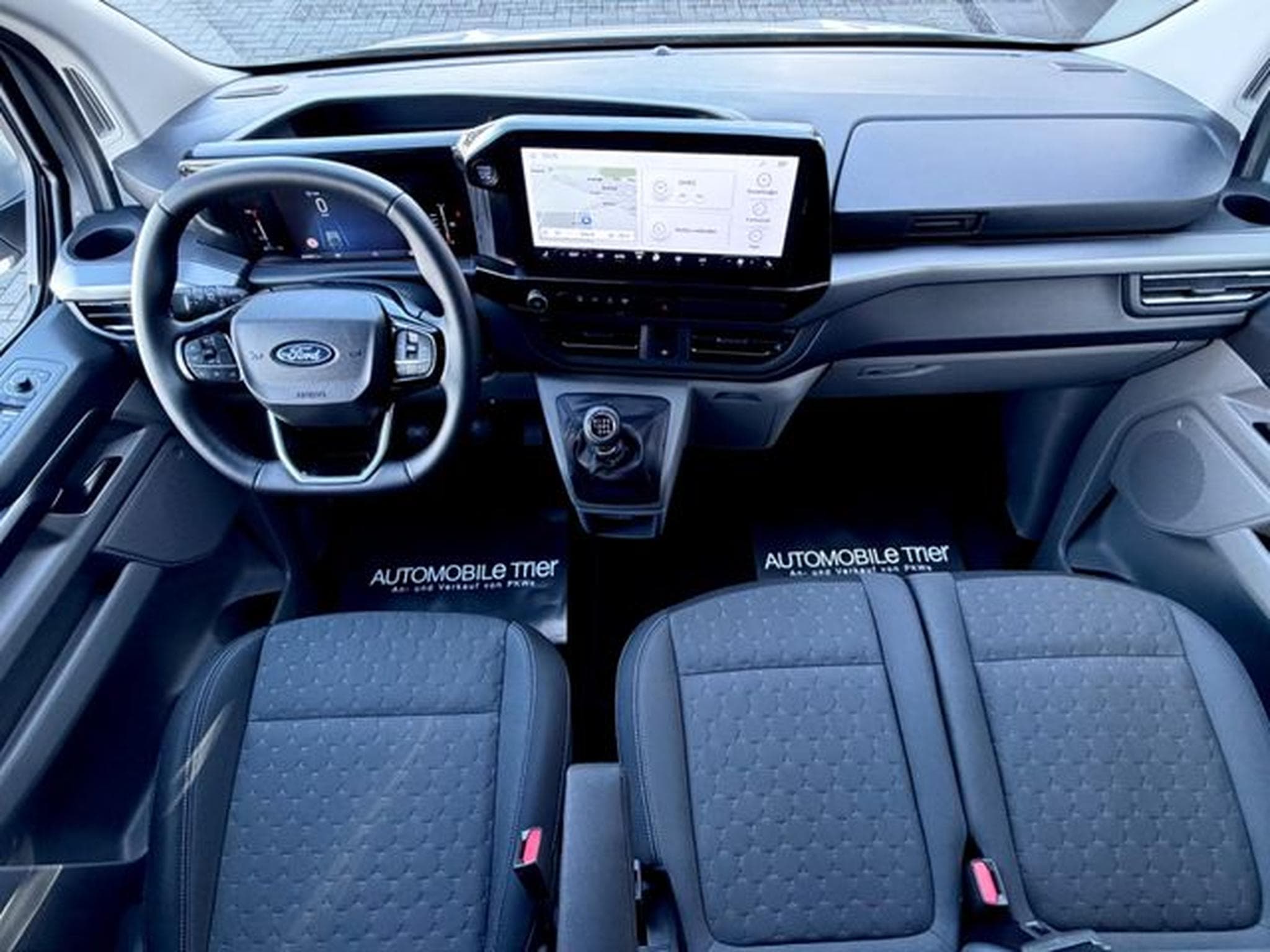 Ford Tourneo Tourneo Custom 2.0d EcoBlue L2 Titanium 9.Sitzer (2024) - Foto 11