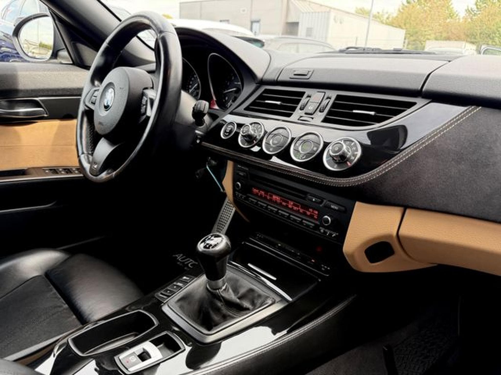 BMW Z4 Z4 Roadster 2.0i sdrive // M Sport Paket // (2012) - Photo 10